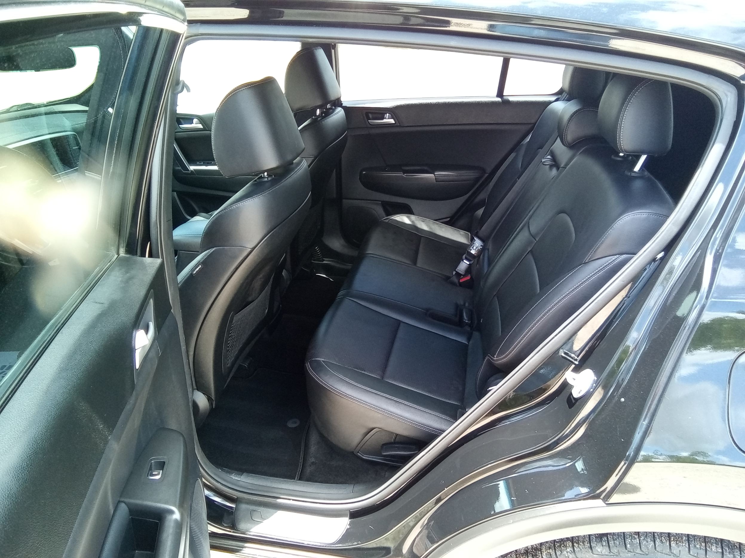 Neighborhood Autos, LLC - Used vehicle - SUV KIA SPORTAGE 2021