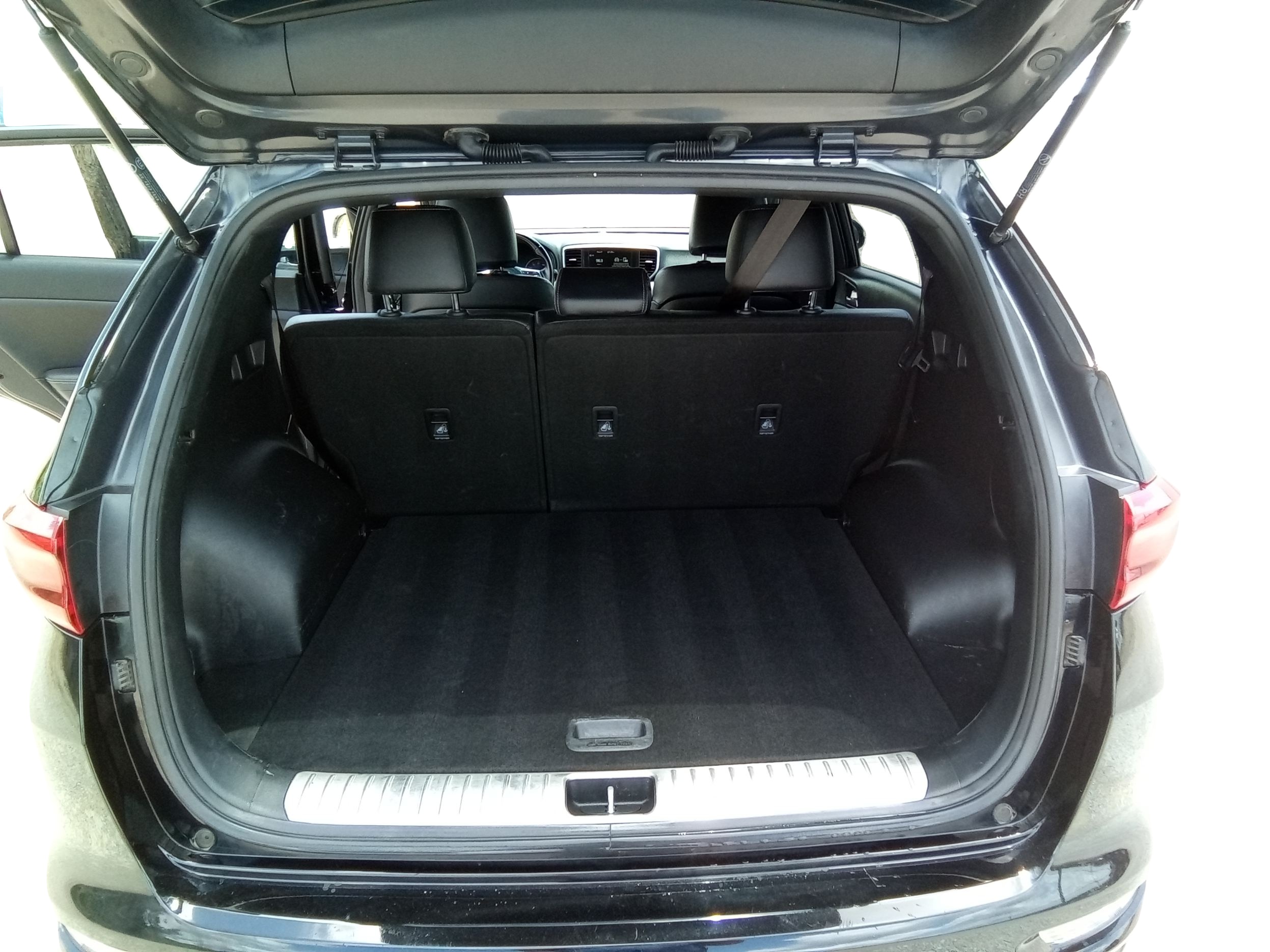 Neighborhood Autos, LLC - Used vehicle - SUV KIA SPORTAGE 2021