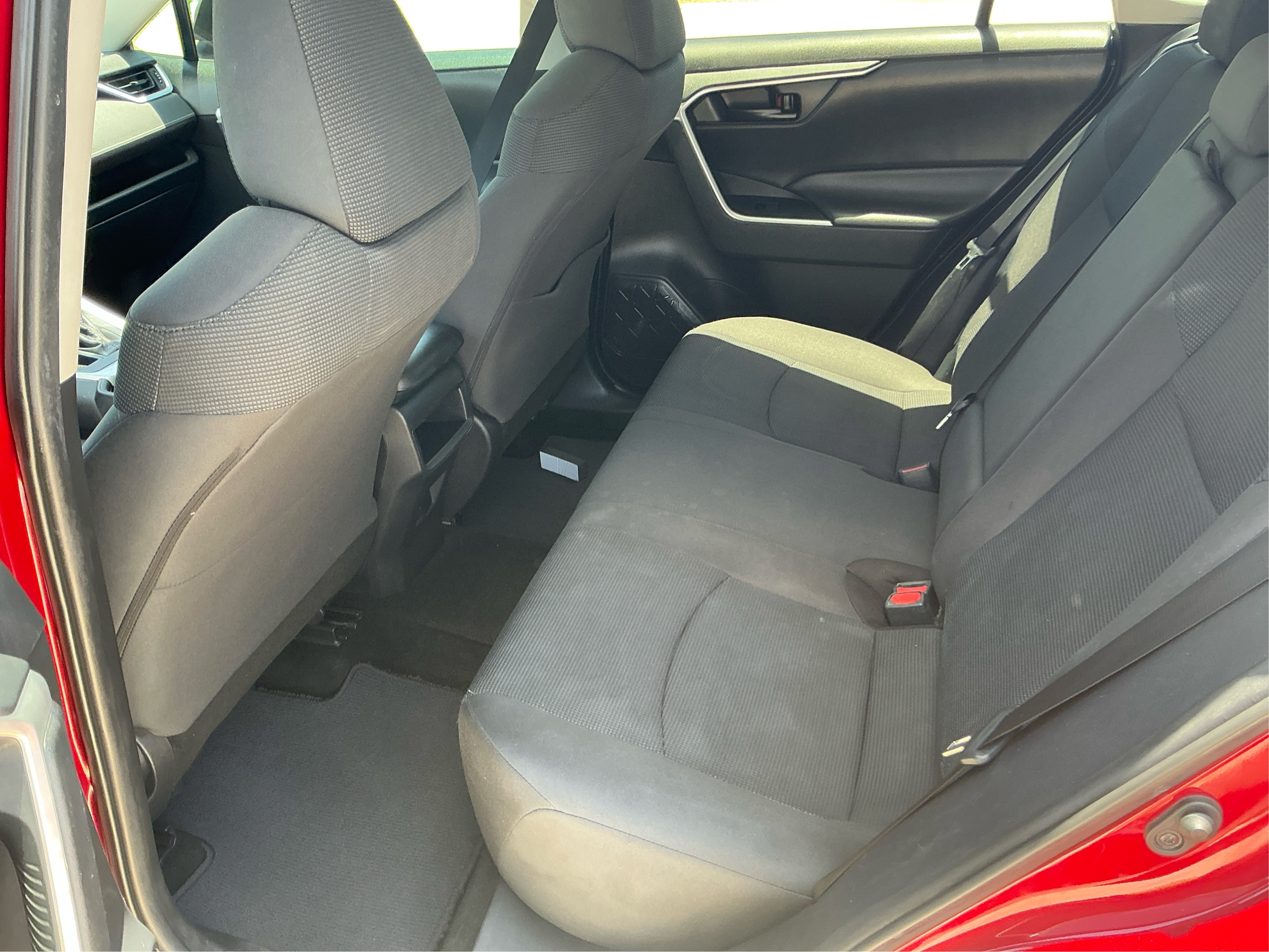 Neighborhood Autos, LLC - Used vehicle - SUV TOYOTA RAV4 2020