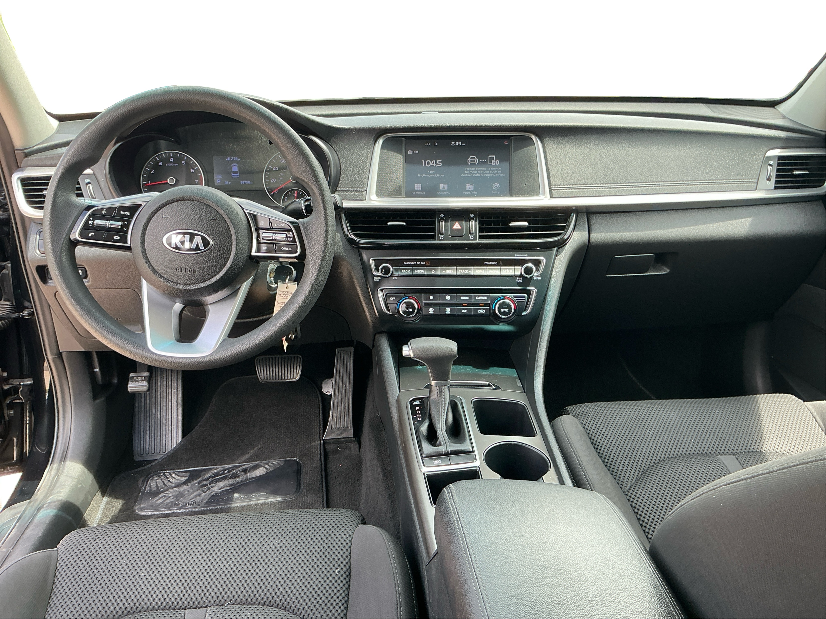 Neighborhood Autos, LLC - Used vehicle - Sedan KIA OPTIMA 2020