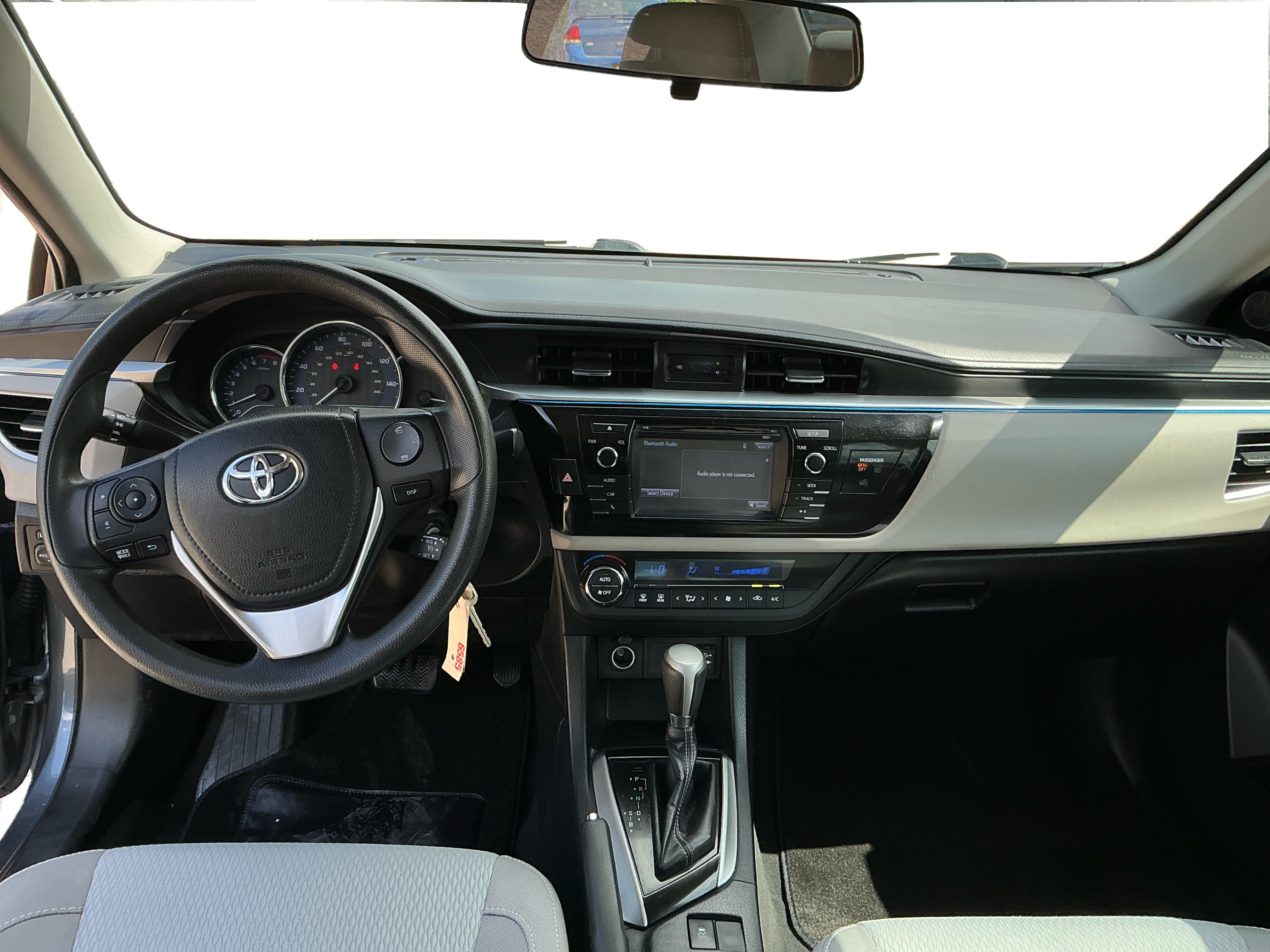 Neighborhood Autos, LLC - Used vehicle - Sedan TOYOTA COROLLA 2016