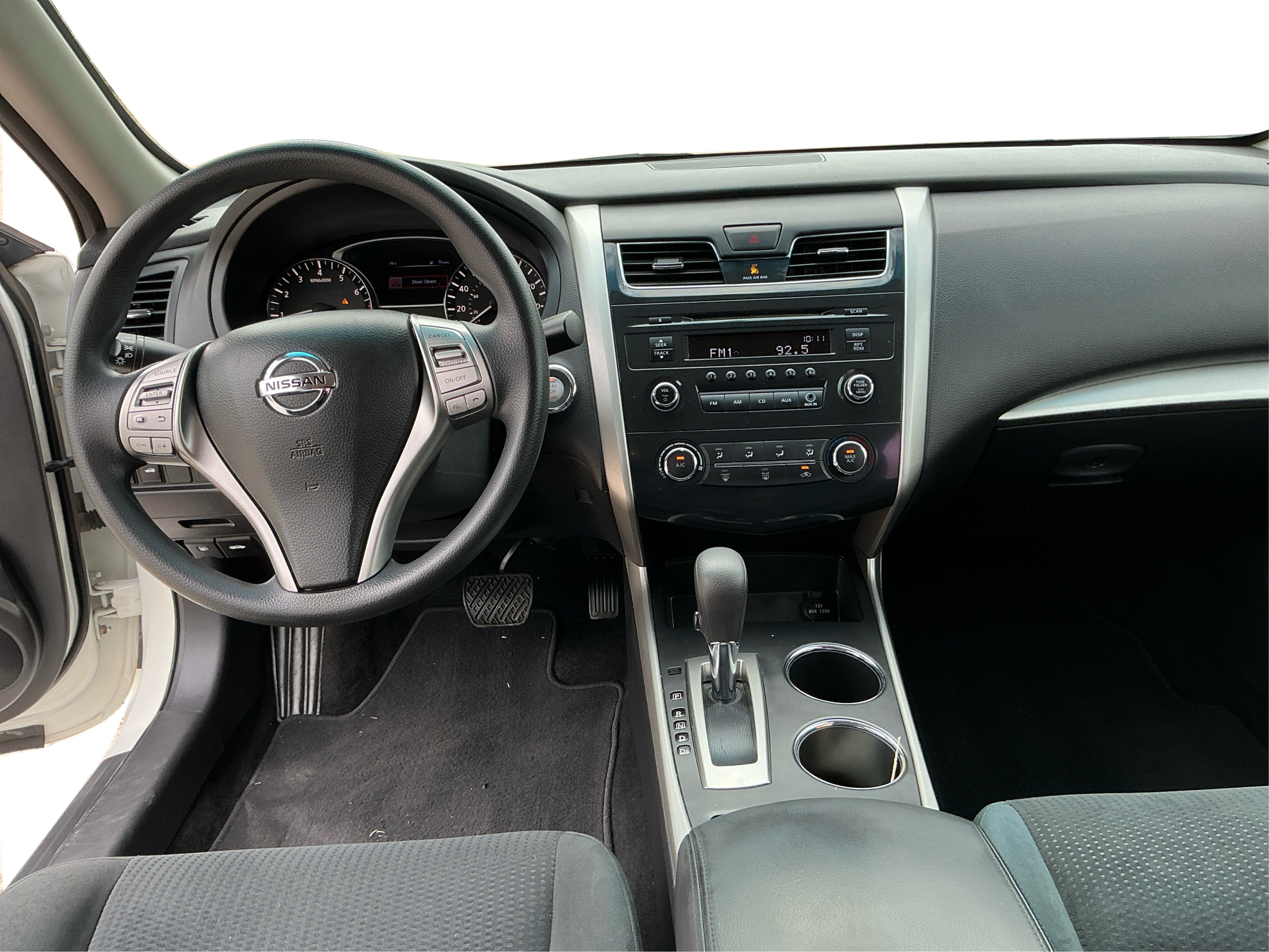 Neighborhood Autos, LLC - Used vehicle - Sedan NISSAN ALTIMA 2015