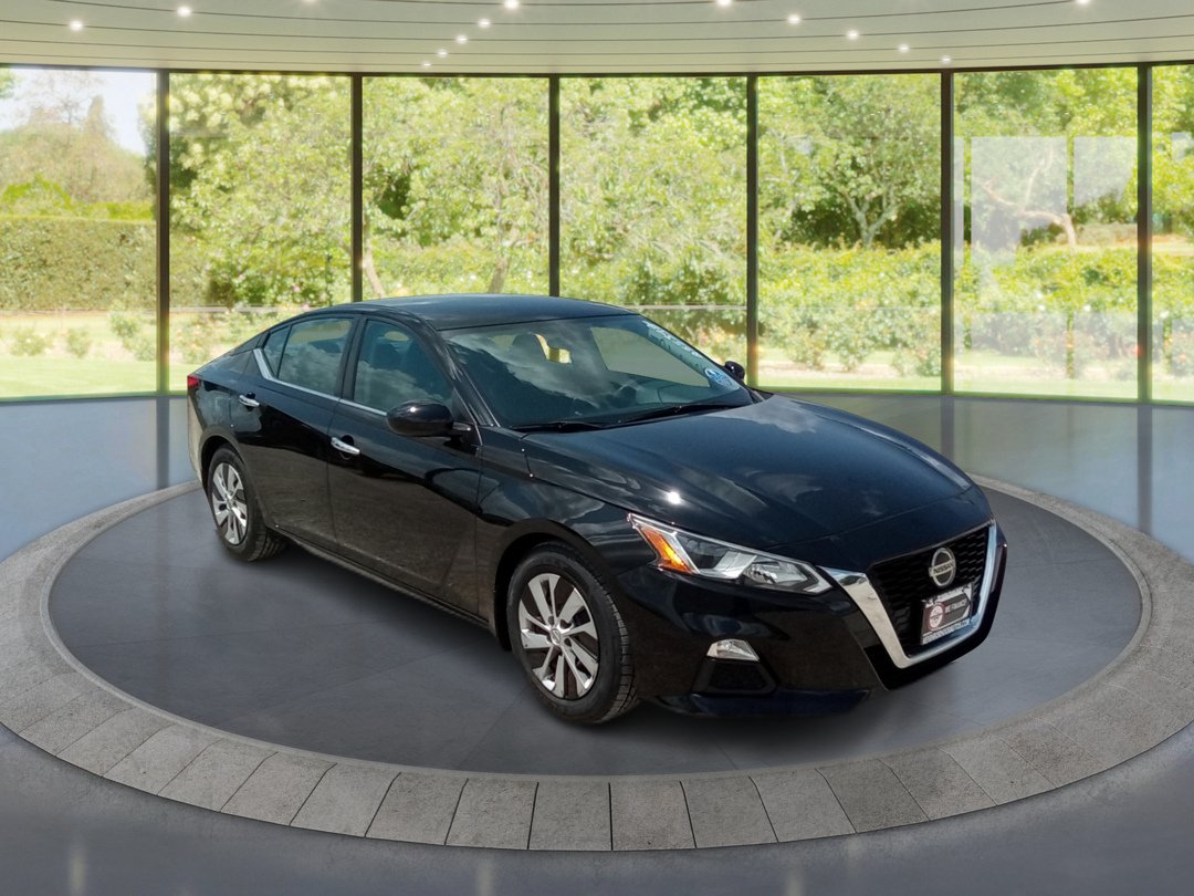 Neighborhood Autos, LLC - Used vehicle - Sedan NISSAN ALTIMA 2019