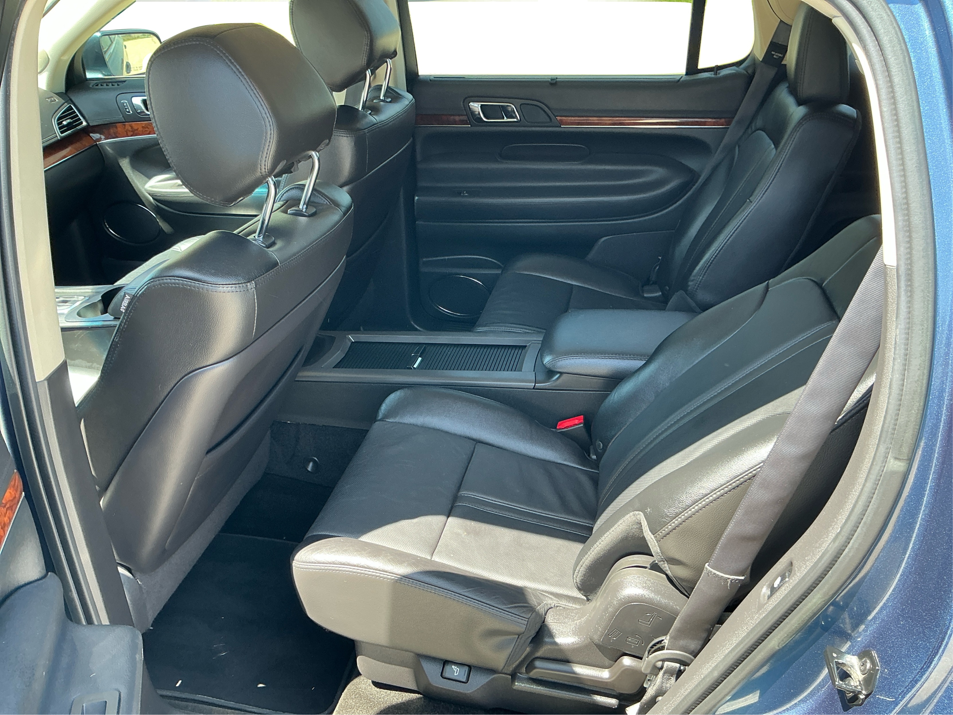 Neighborhood Autos, LLC - Used vehicle - SUV LINCOLN MKT 2018