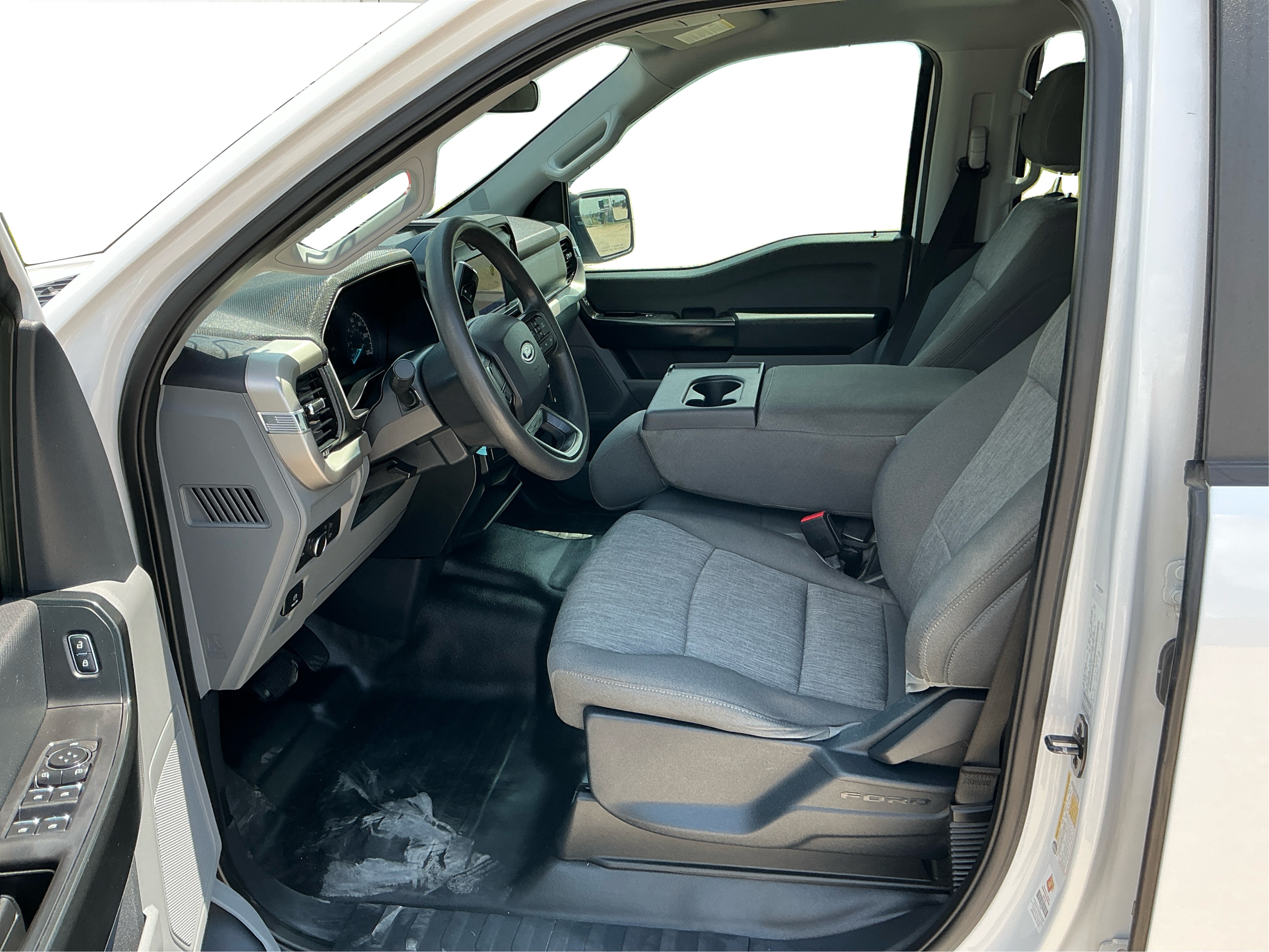 Neighborhood Autos, LLC - Used vehicle - Truck FORD F-150 2021