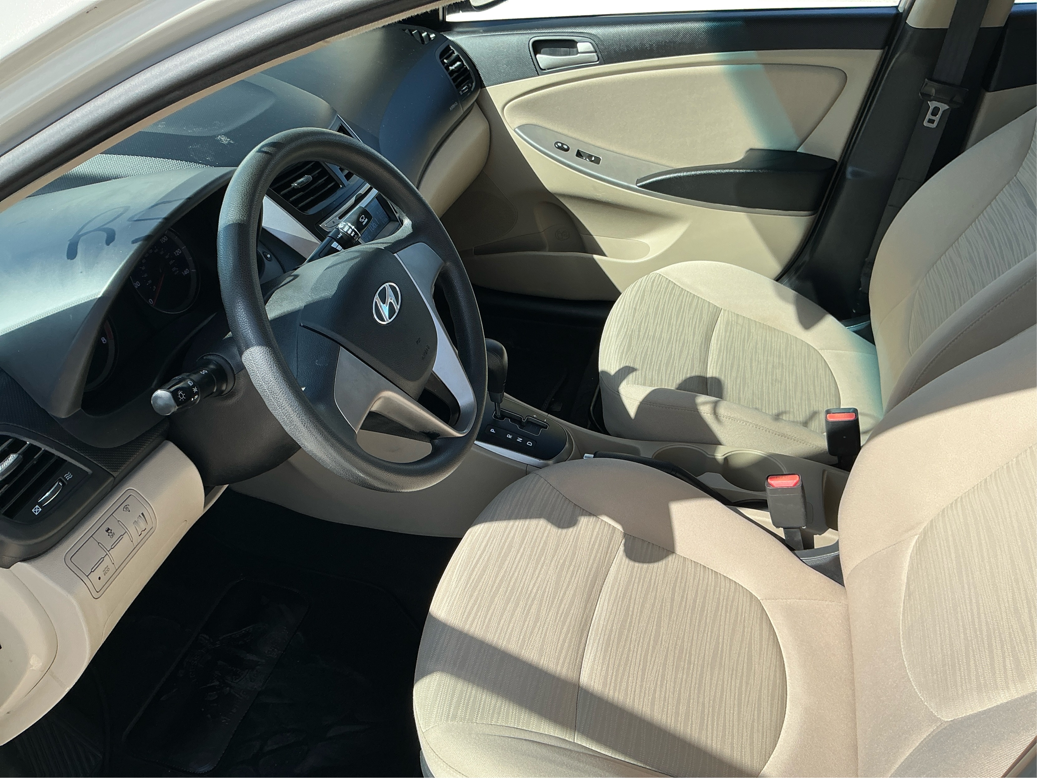 Neighborhood Autos, LLC - Used vehicle - Sedan HYUNDAI ACCENT 2016