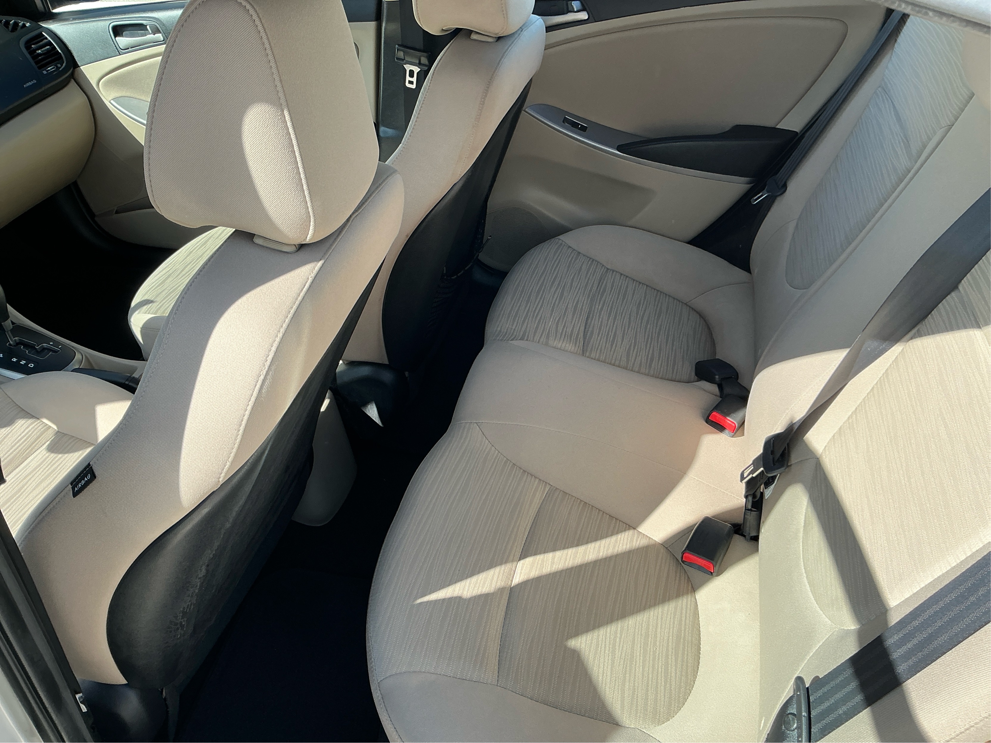 Neighborhood Autos, LLC - Used vehicle - Sedan HYUNDAI ACCENT 2016