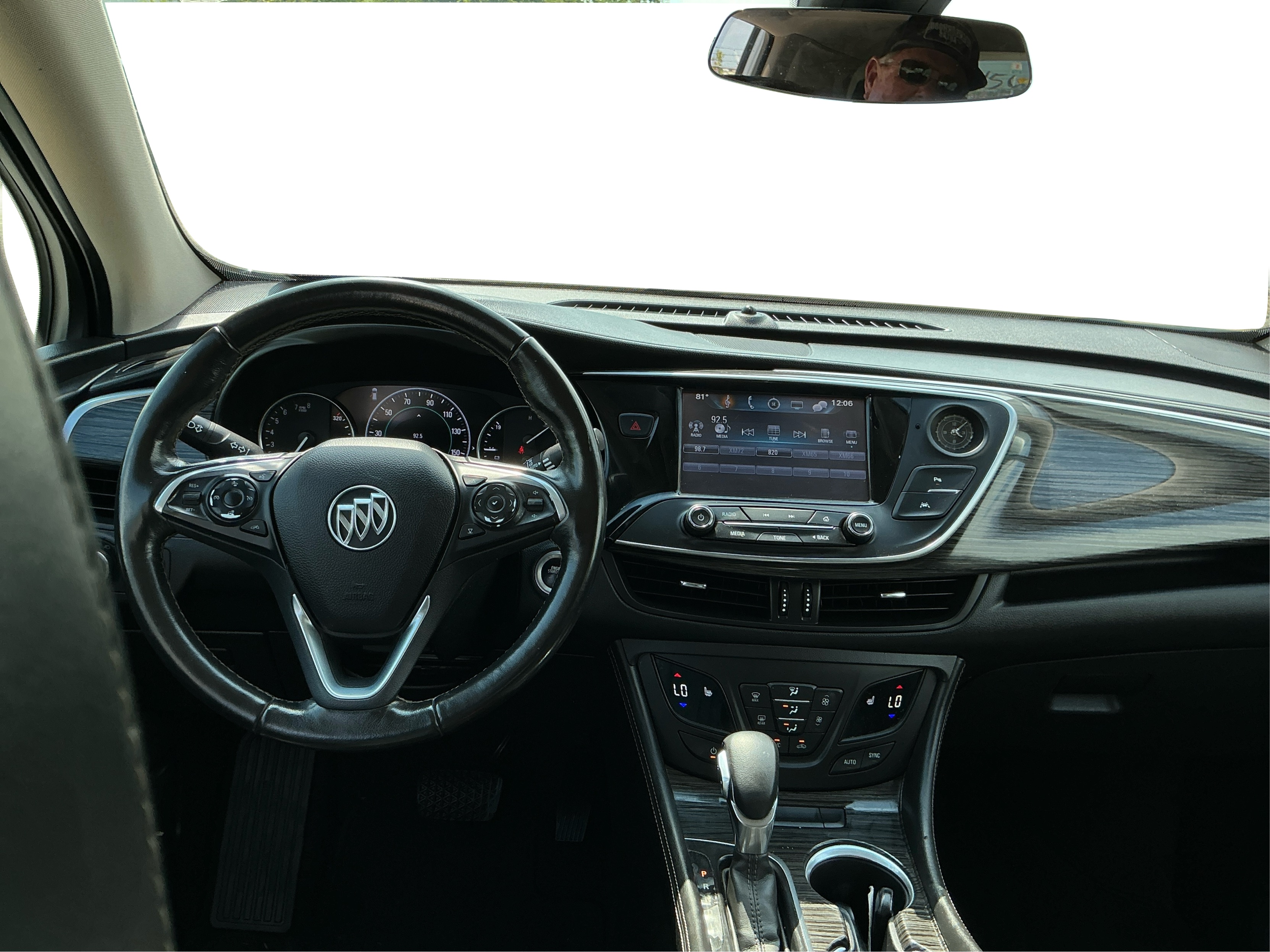Neighborhood Autos, LLC - Used vehicle - SUV BUICK ENVISION 2018