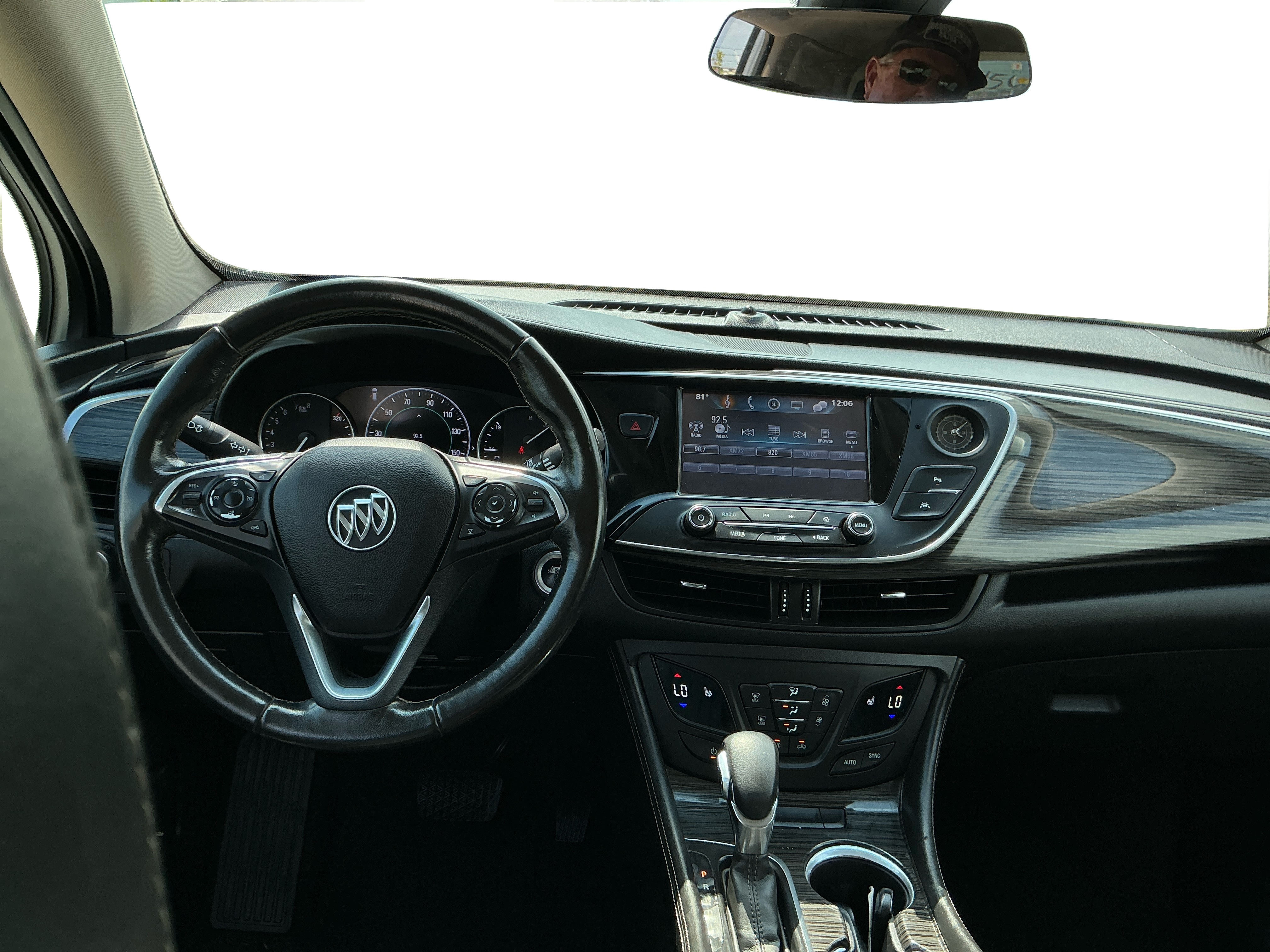 Neighborhood Autos, LLC - Used vehicle - SUV BUICK ENVISION 2018