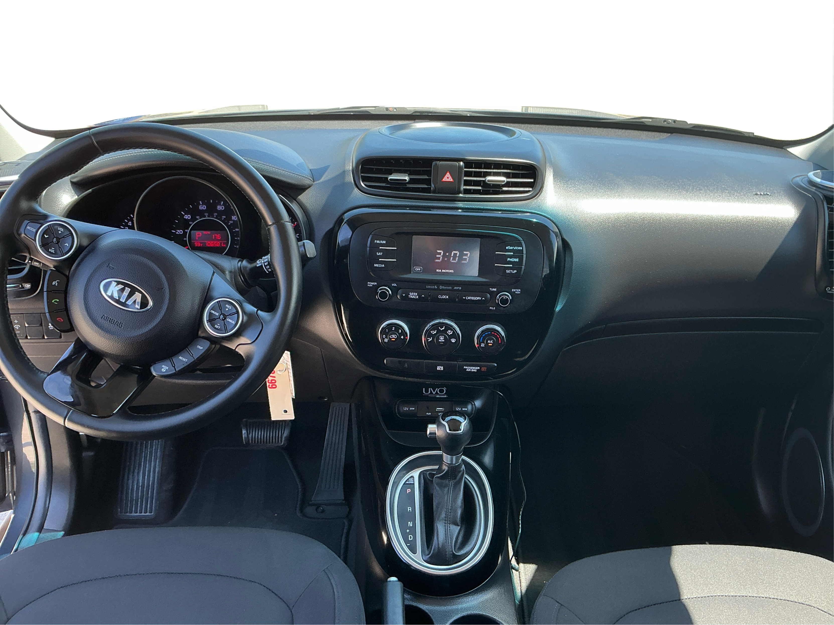 Neighborhood Autos, LLC - Used vehicle - Sedan KIA SOUL 2015