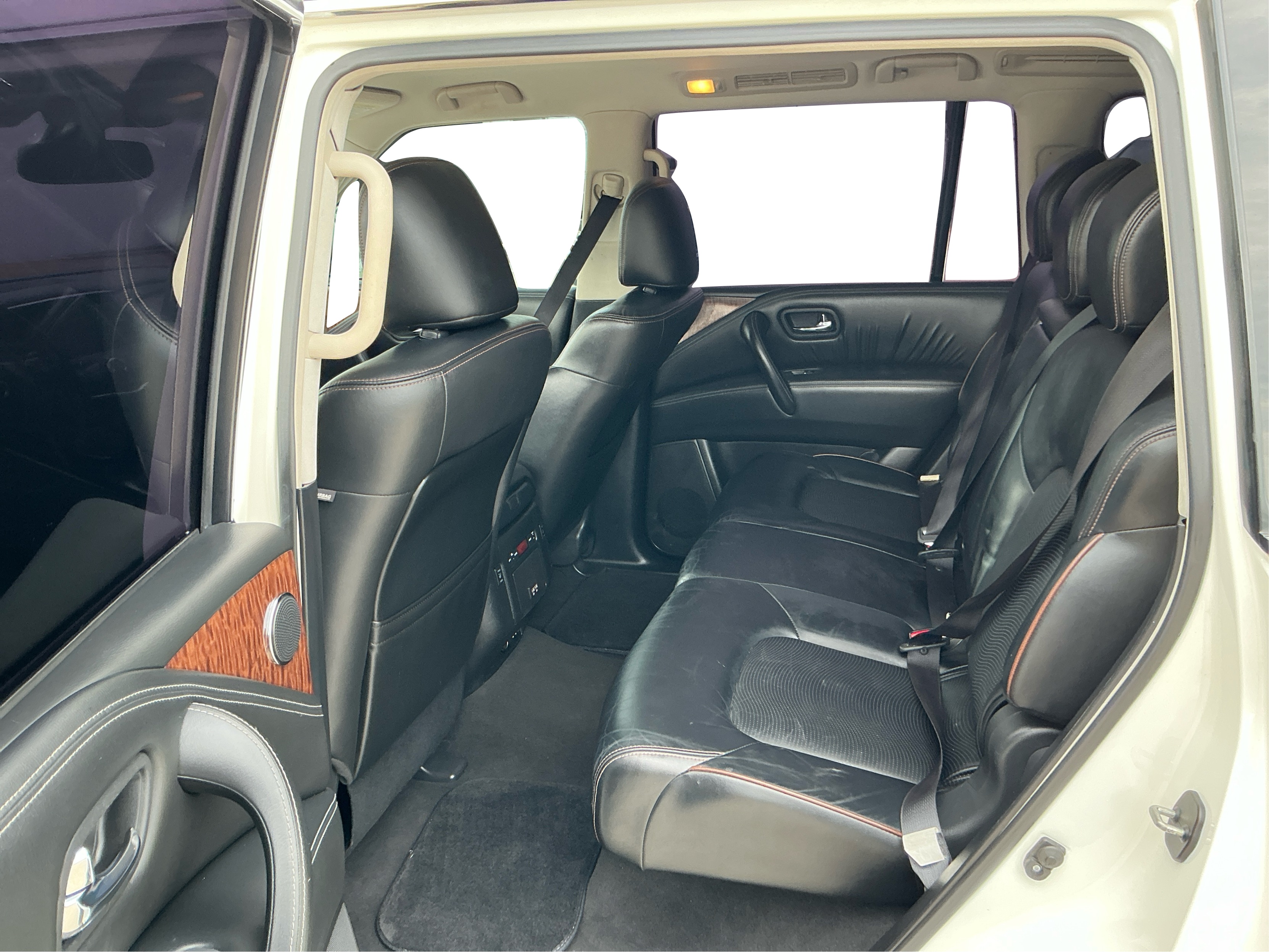Neighborhood Autos, LLC - Used vehicle - SUV NISSAN ARMADA 2017