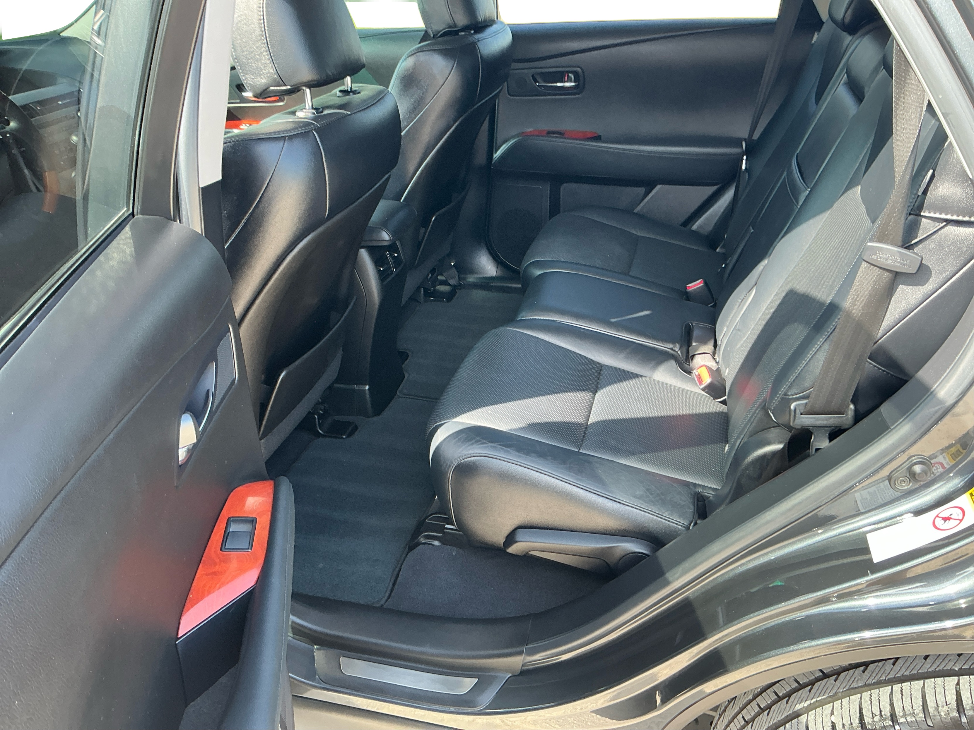 Neighborhood Autos, LLC - Used vehicle - SUV LEXUS RX 350 2010