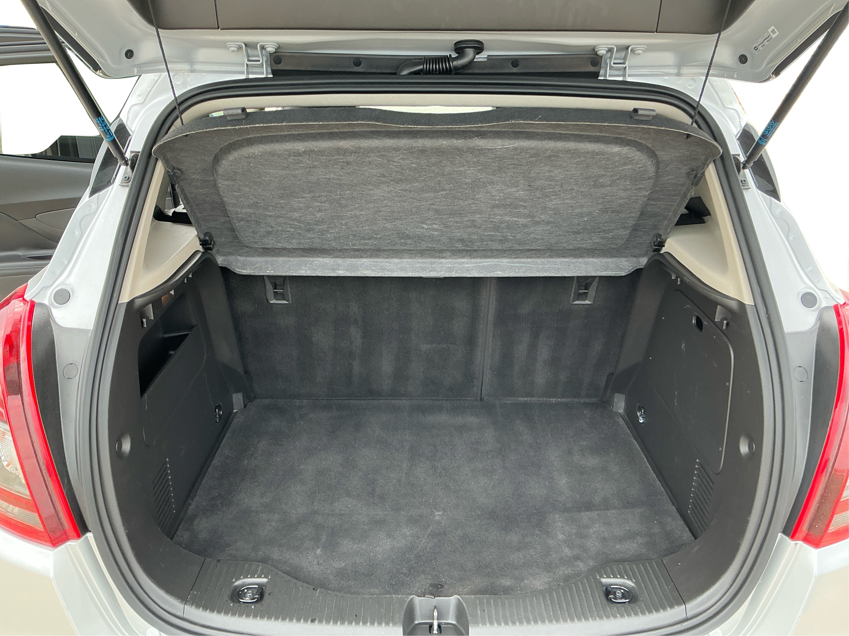 Neighborhood Autos, LLC - Used vehicle - SUV BUICK ENCORE 2019