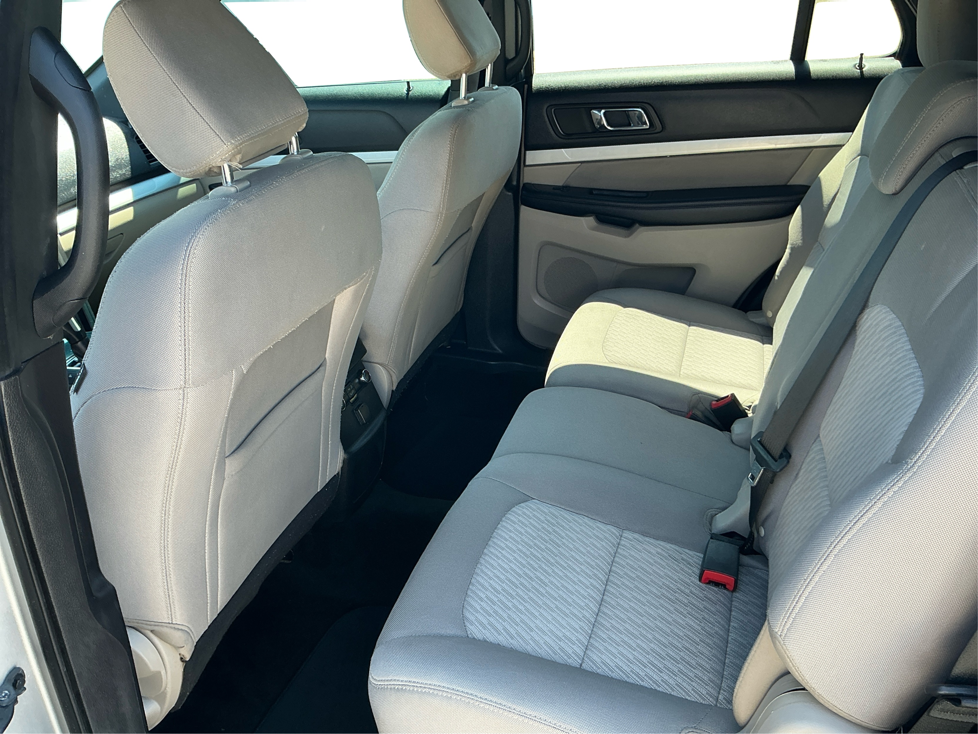 Neighborhood Autos, LLC - Used vehicle - SUV FORD EXPLORER 2018