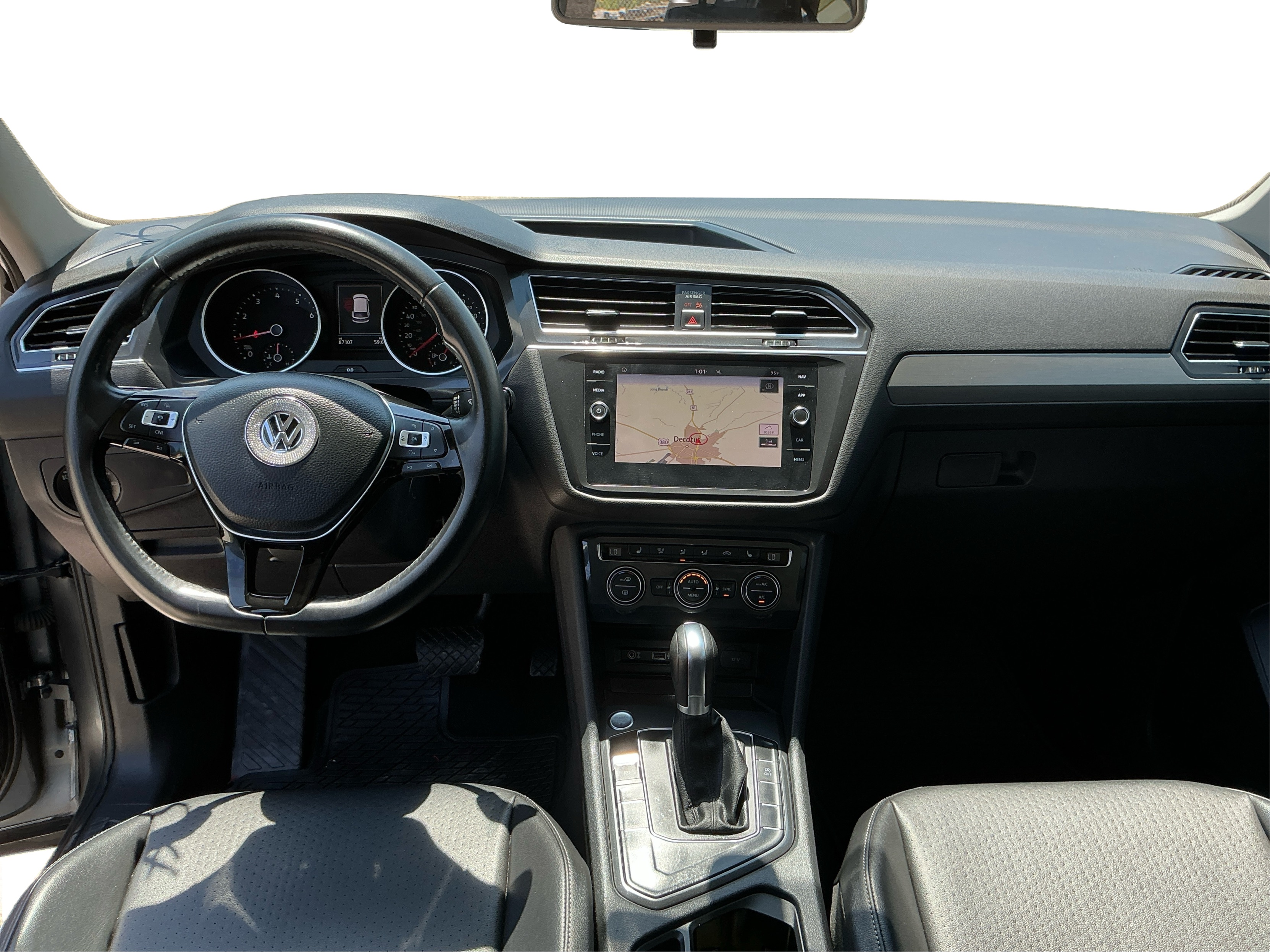 Neighborhood Autos, LLC - Used vehicle - SUV VOLKSWAGEN TIGUAN 2018