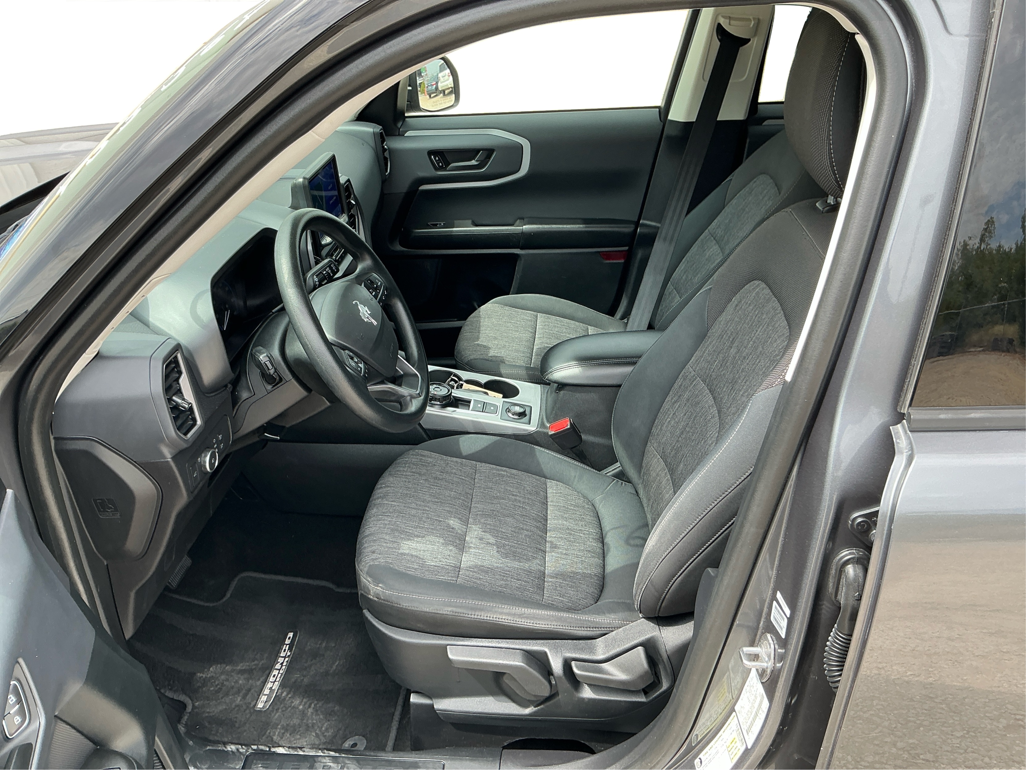Neighborhood Autos, LLC - Used vehicle - SUV FORD BRONCO SPORT 2021