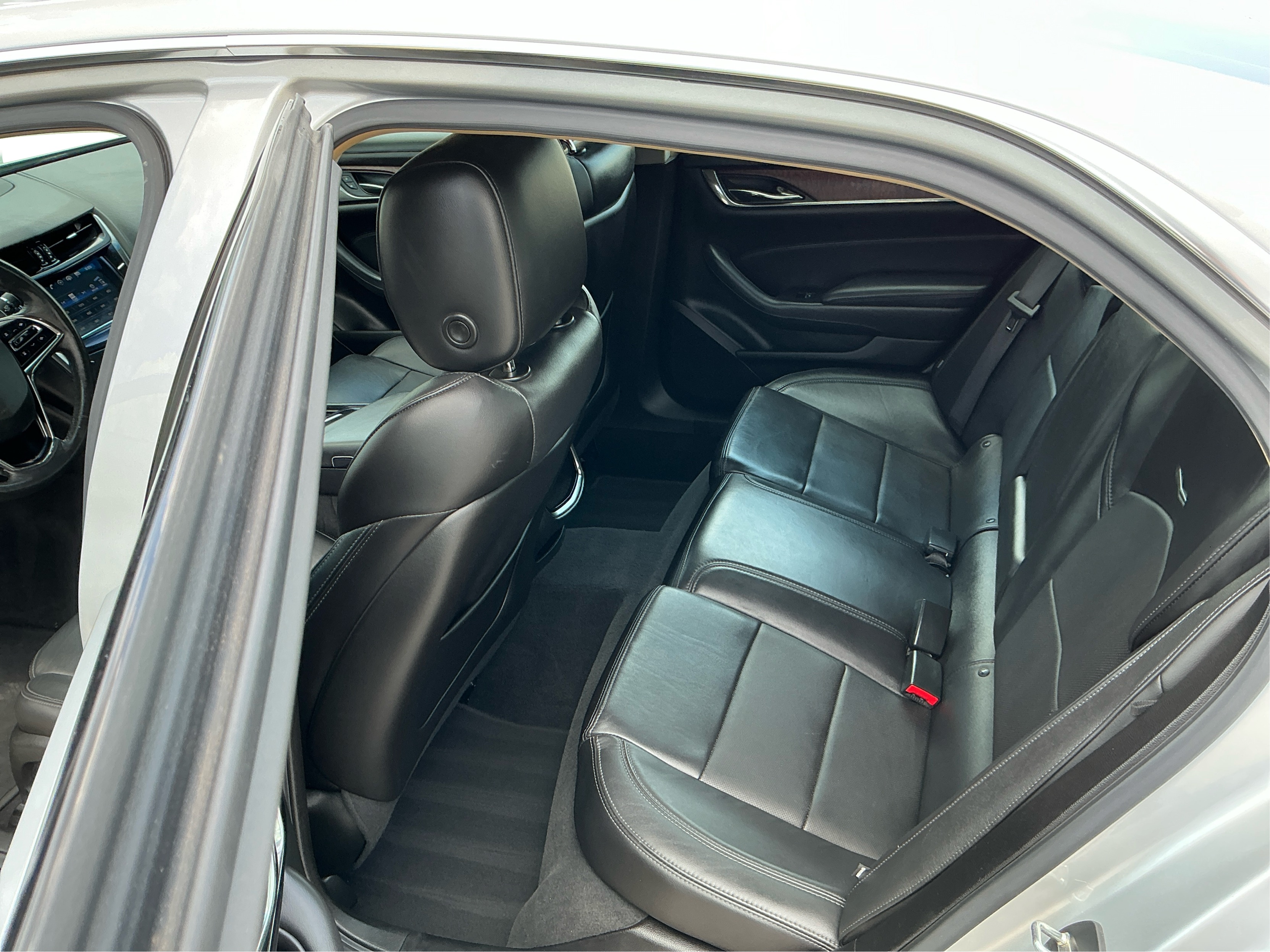 Neighborhood Autos, LLC - Used vehicle - Sedan CADILLAC CTS 2017