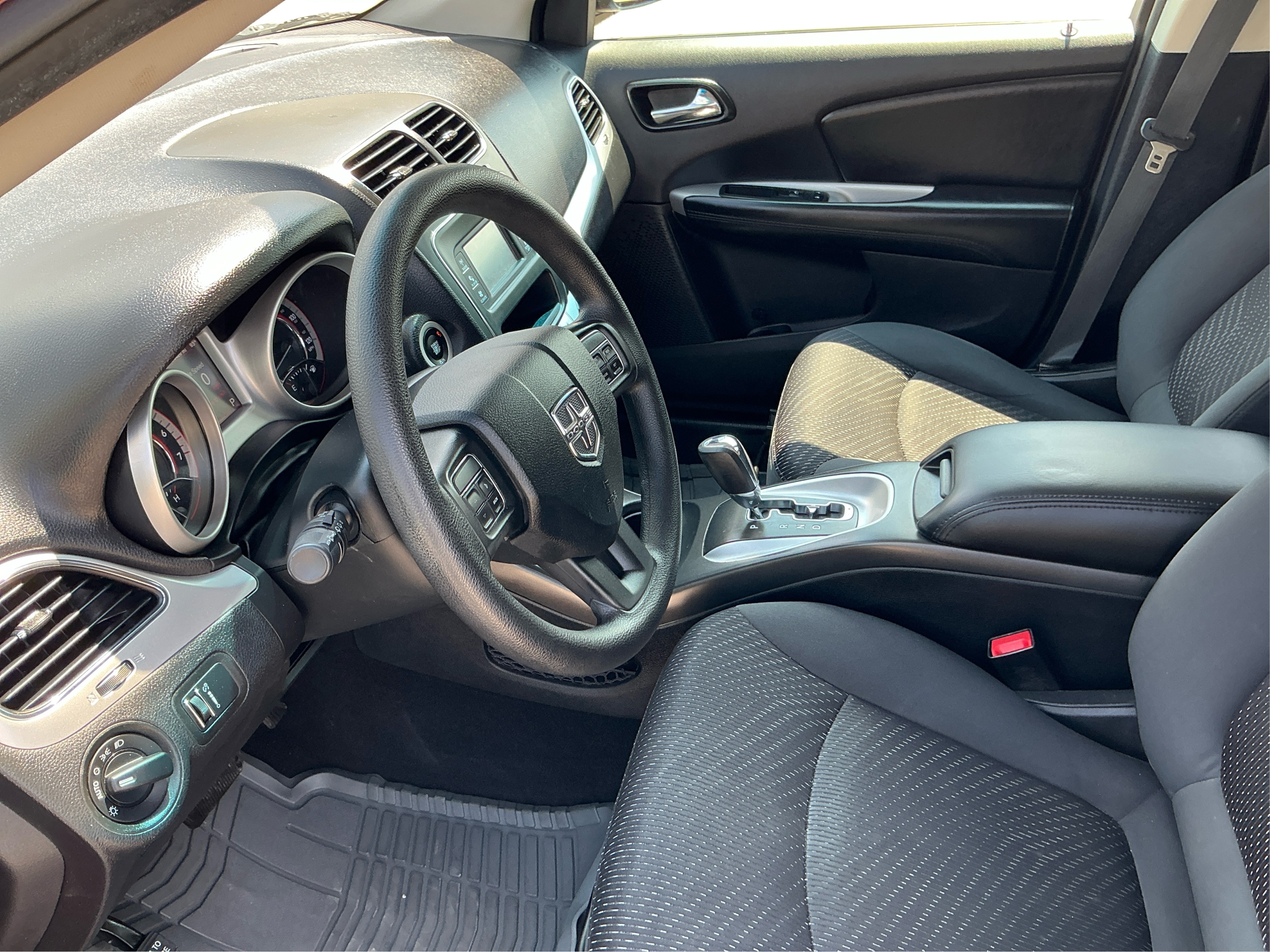 Neighborhood Autos, LLC - Used vehicle - SUV DODGE JOURNEY 2018