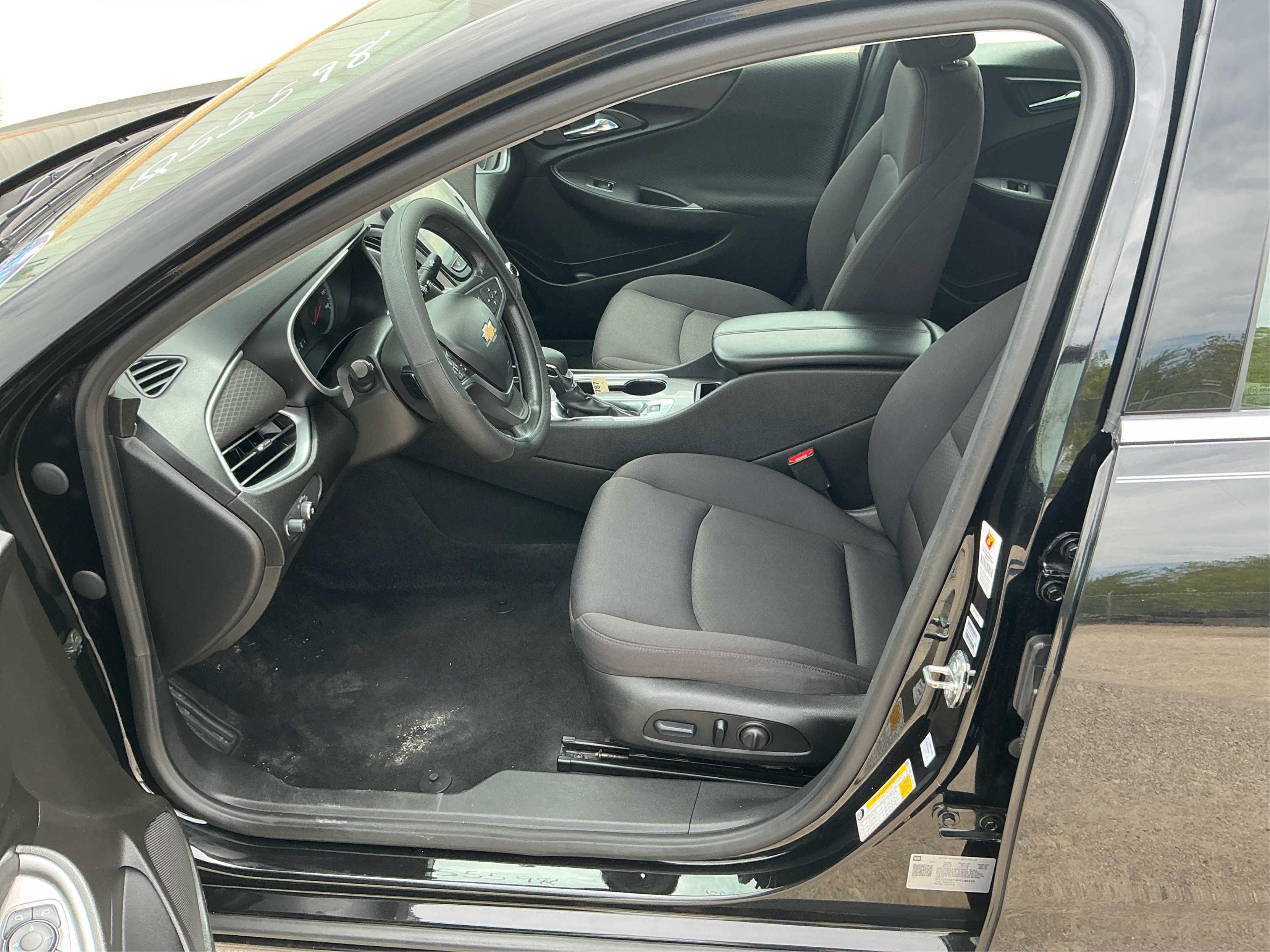 Neighborhood Autos, LLC - Used vehicle - Sedan CHEVROLET MALIBU 2023