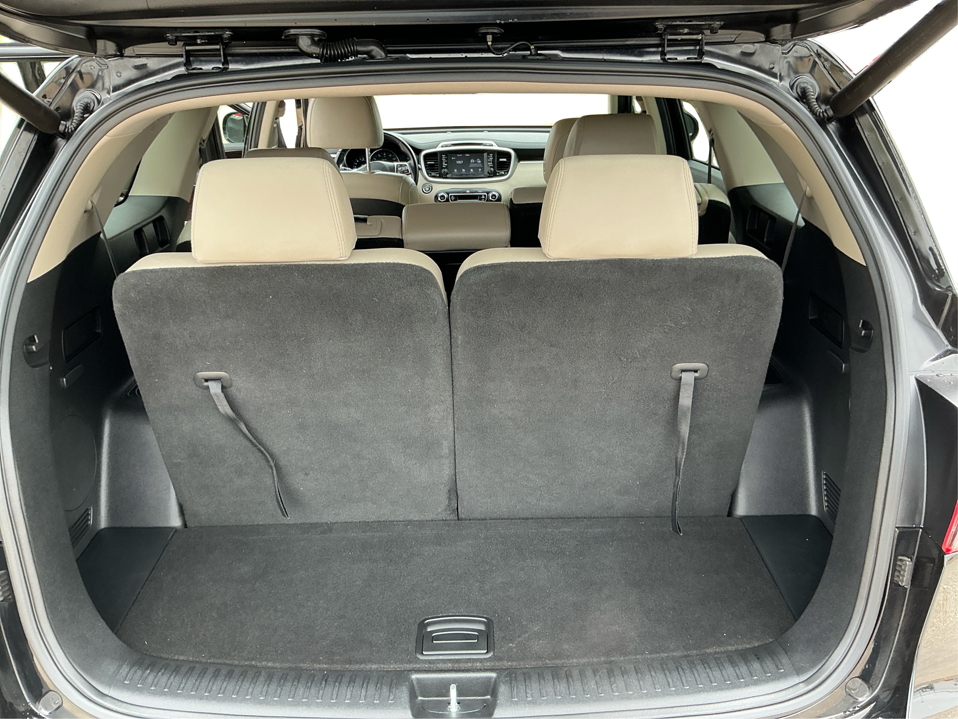 Neighborhood Autos, LLC - Used vehicle - SUV KIA SORENTO 2019