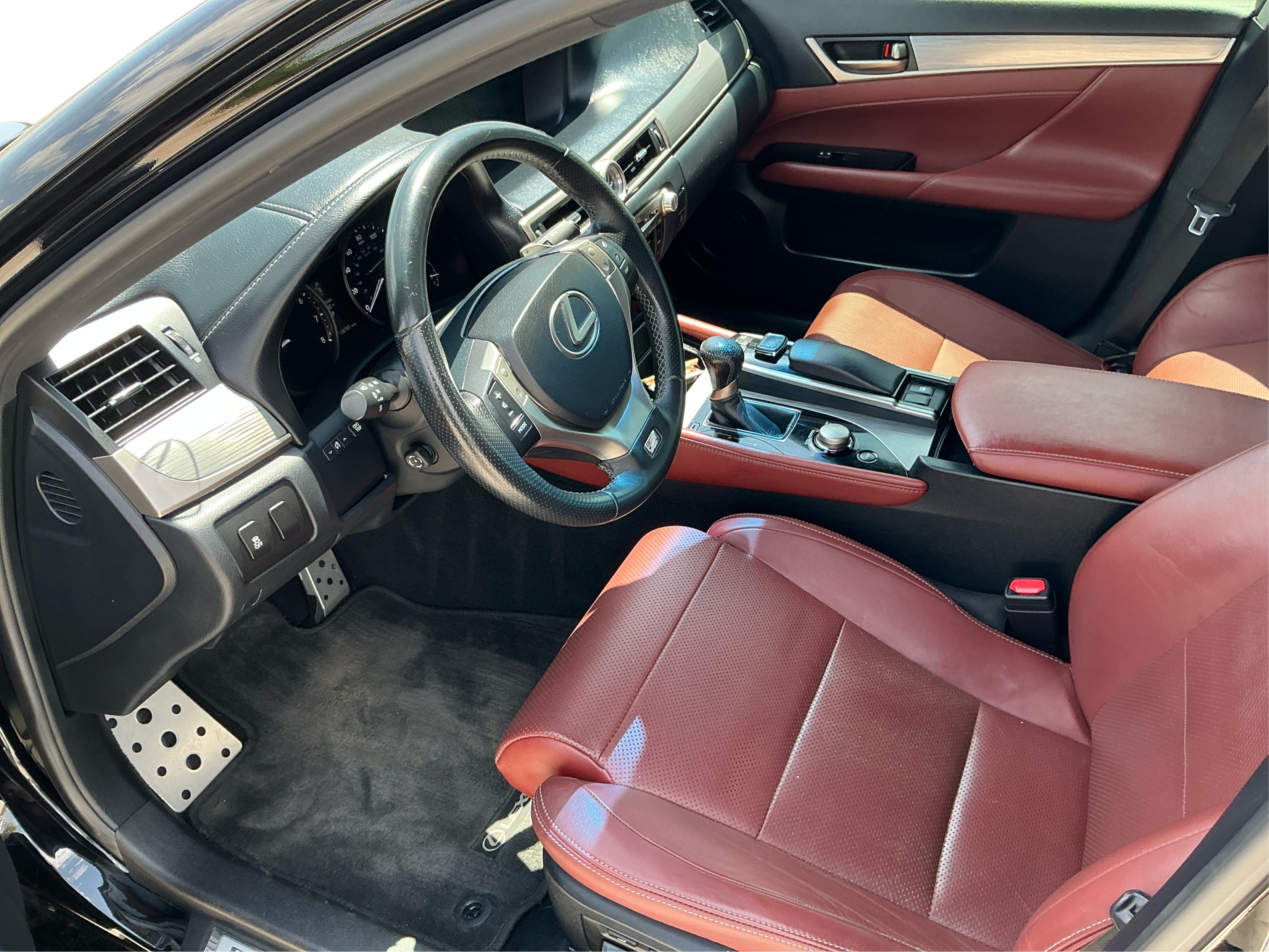 Neighborhood Autos, LLC - Used vehicle - SEDAN LEXUS GS 350 2015