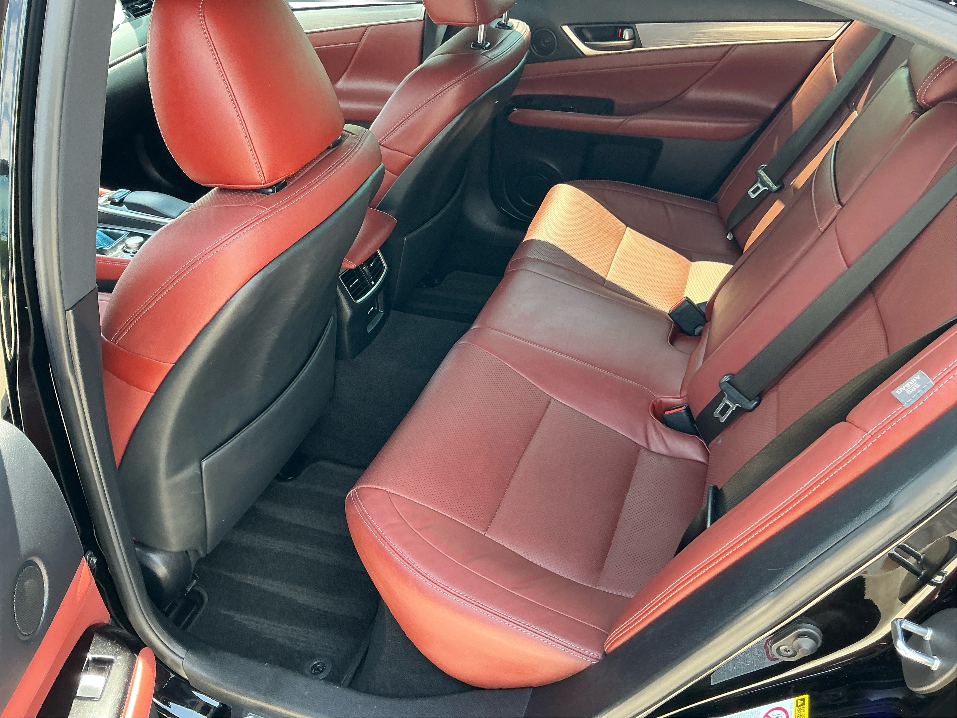Neighborhood Autos, LLC - Used vehicle - SEDAN LEXUS GS 350 2015