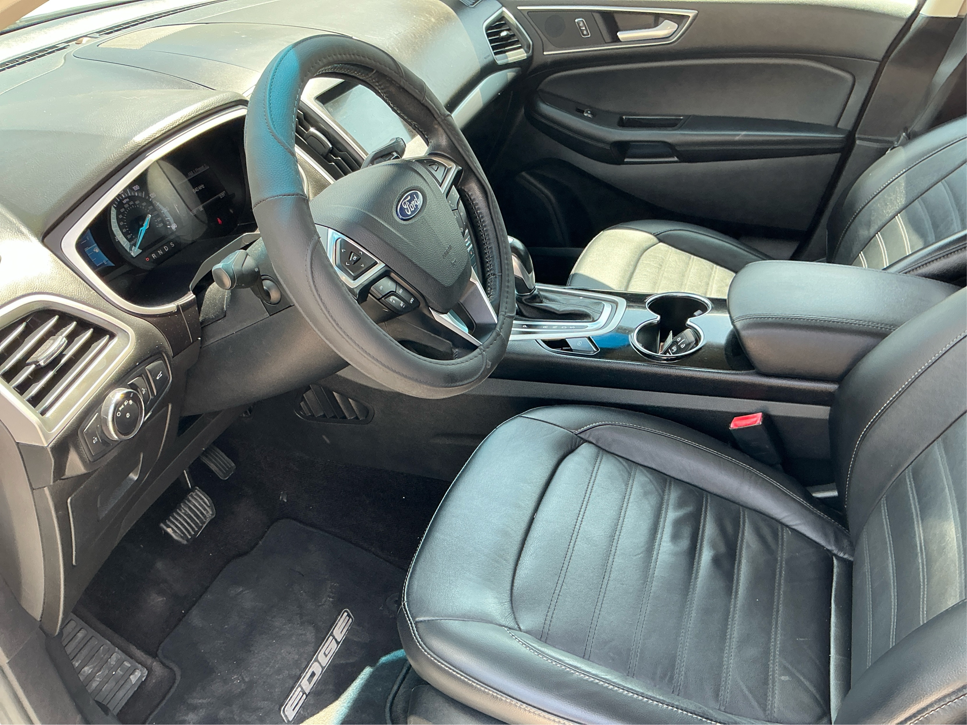 Neighborhood Autos, LLC - Used vehicle - SUV FORD EDGE 2016