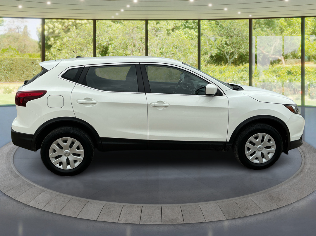 Neighborhood Autos, LLC - Used vehicle - SUV NISSAN ROGUE SPORT 2019