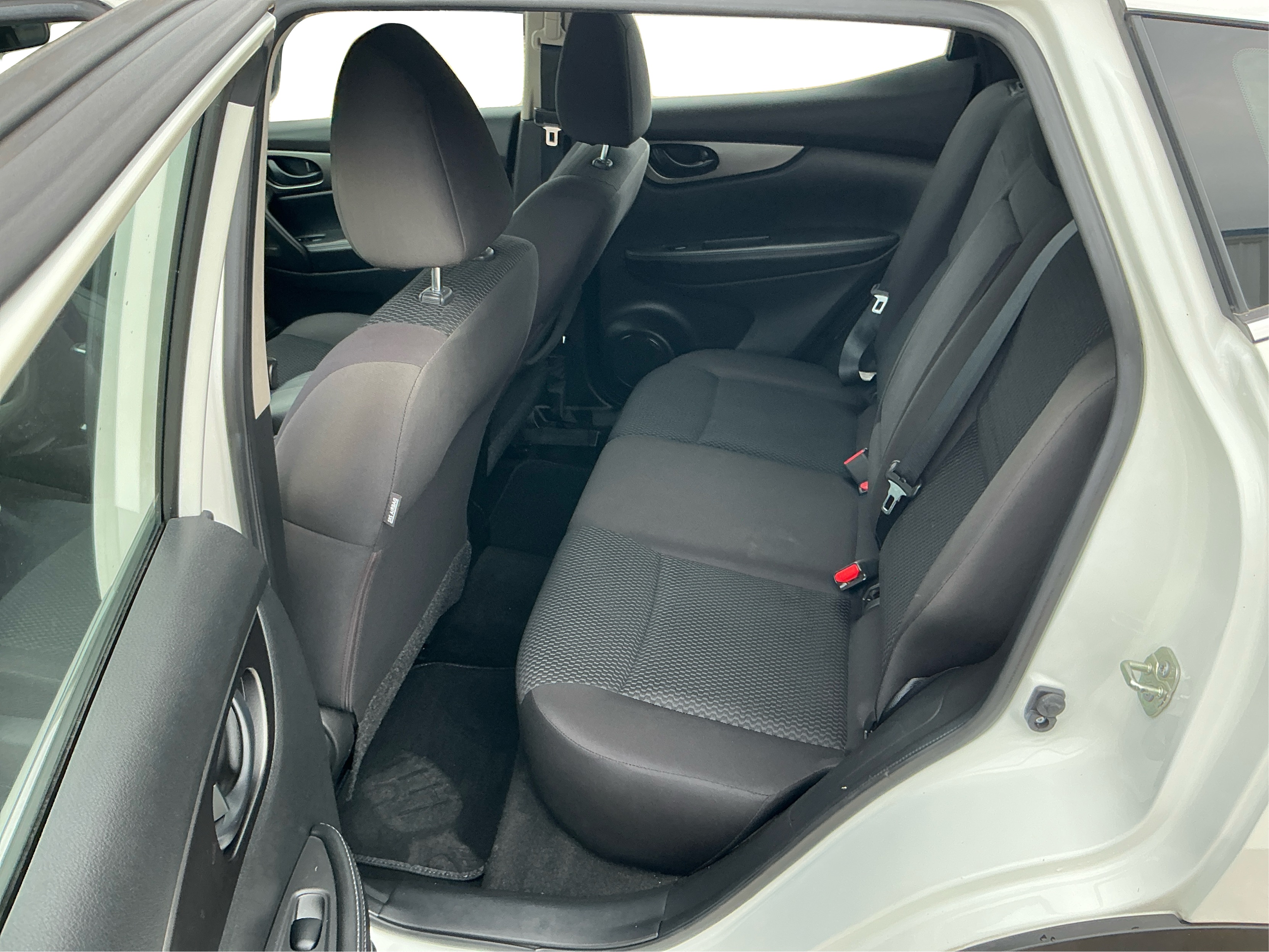 Neighborhood Autos, LLC - Used vehicle - SUV NISSAN ROGUE SPORT 2019