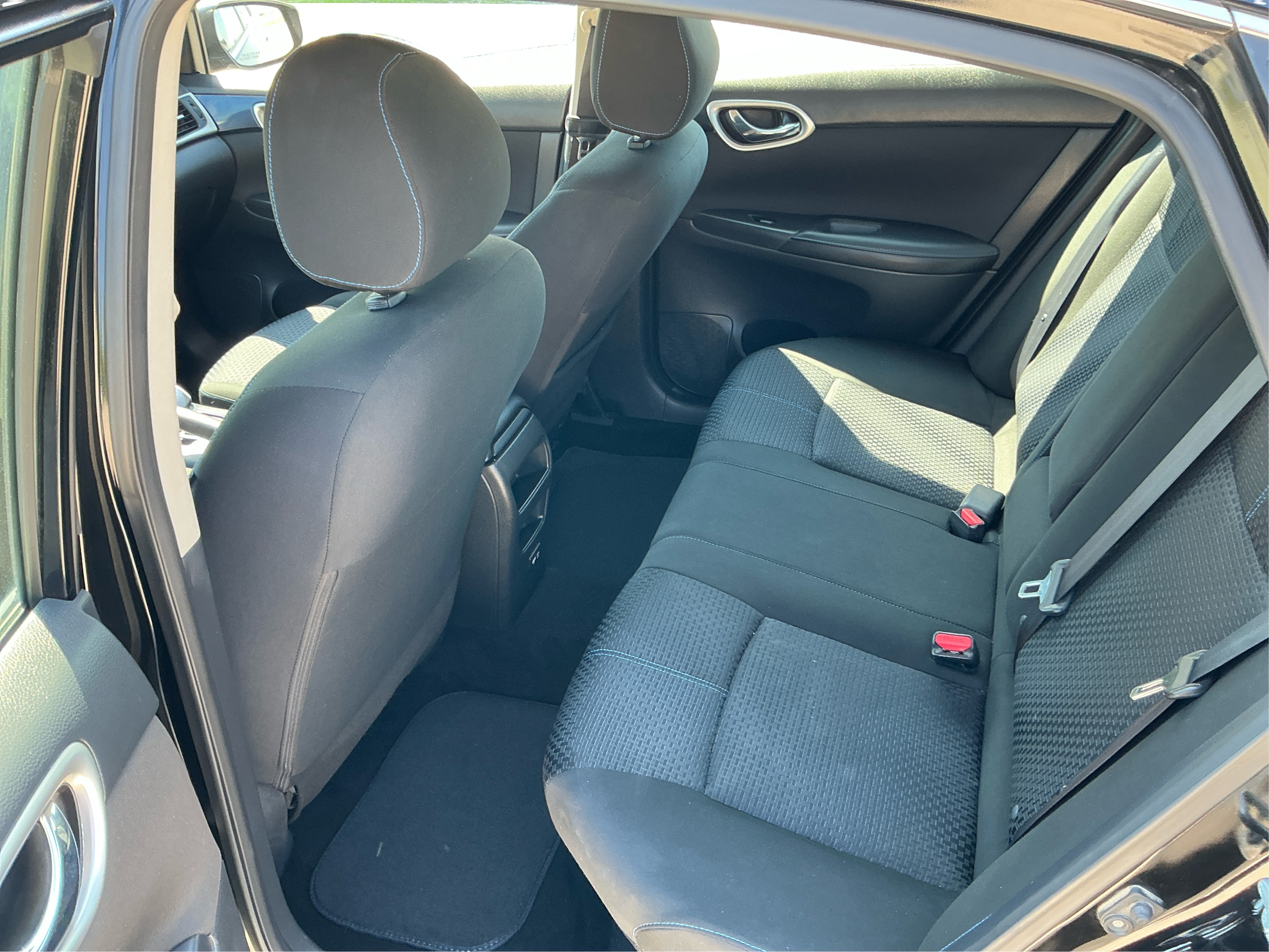 Neighborhood Autos, LLC - Used vehicle - SEDAN NISSAN SENTRA 2019