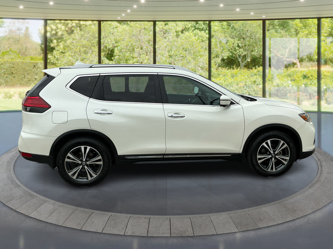 Neighborhood Autos, LLC - Used vehicle - SUV NISSAN ROGUE 2017