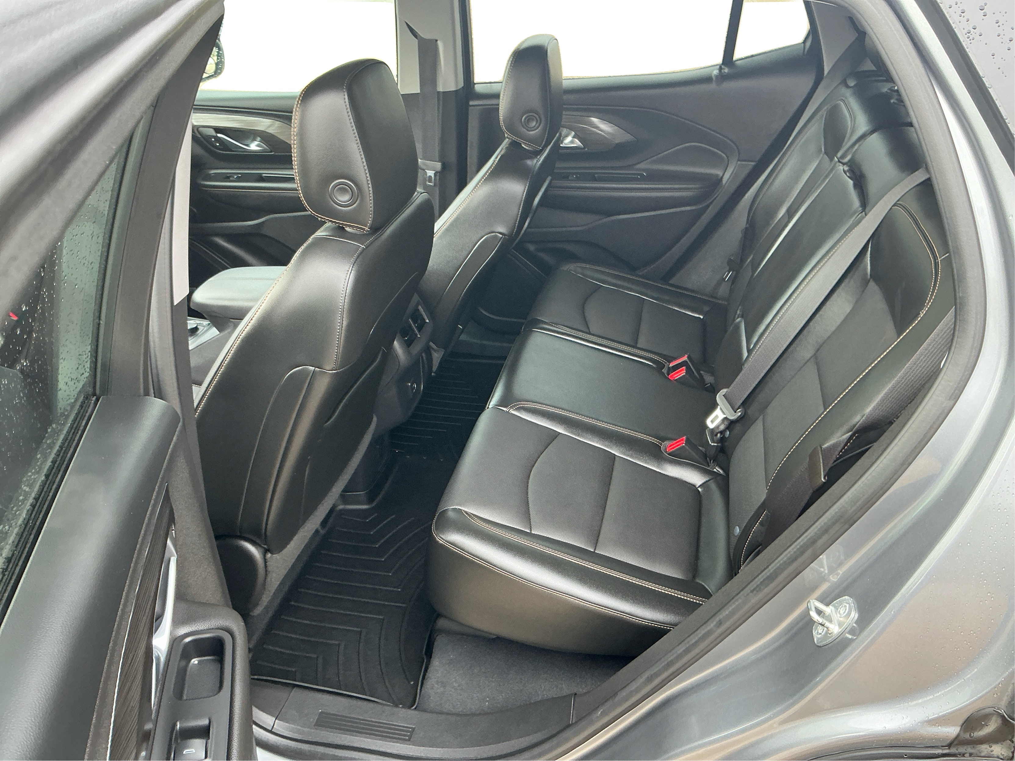 Neighborhood Autos, LLC - Used vehicle - SUV GMC TERRAIN 2020