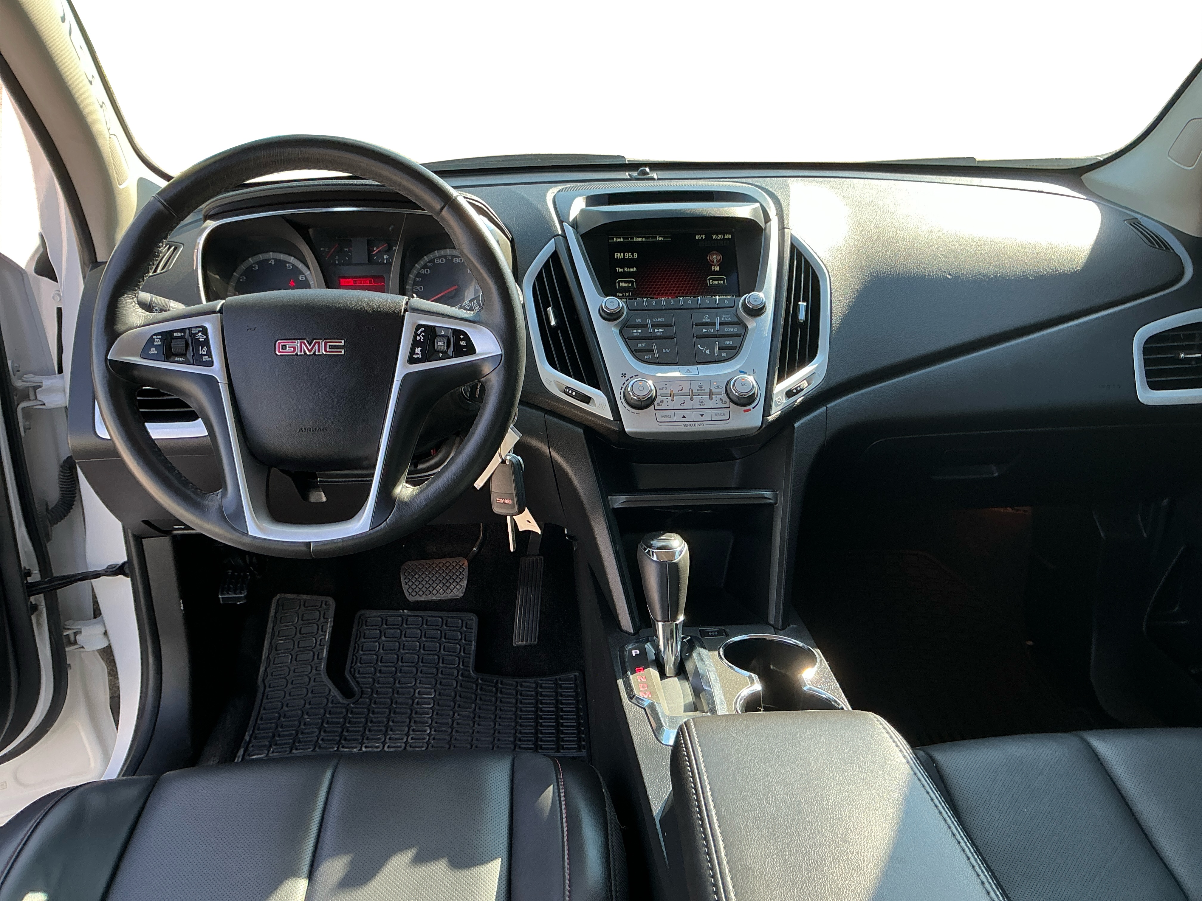 Neighborhood Autos, LLC - Used vehicle - SUV GMC TERRAIN 2016