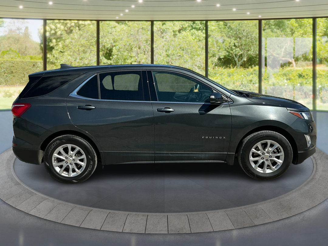 Neighborhood Autos, LLC - Used vehicle - SUV CHEVROLET EQUINOX 2020