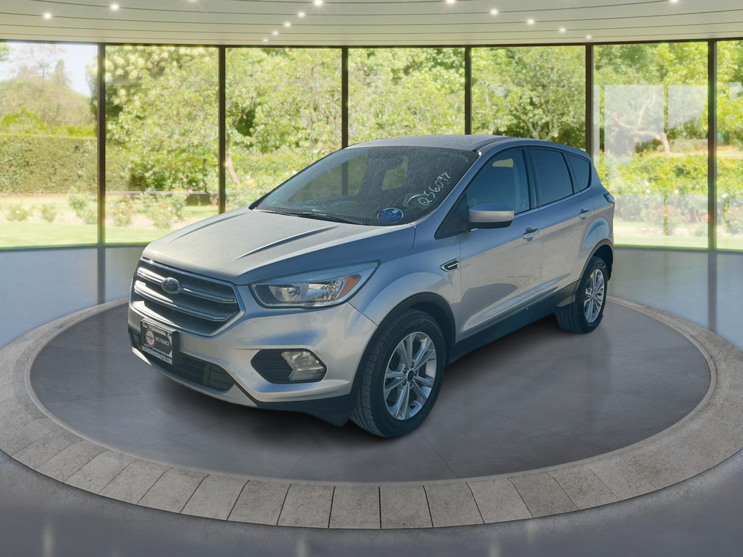Neighborhood Autos, LLC - 2017-FORD-ESCAPE-DECATUR-TX-Stock=56097