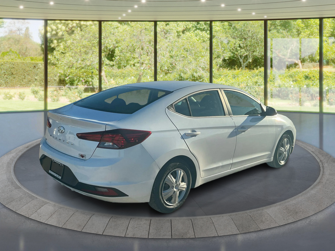 Neighborhood Autos, LLC - Used vehicle - SEDAN HYUNDAI ELANTRA 2020