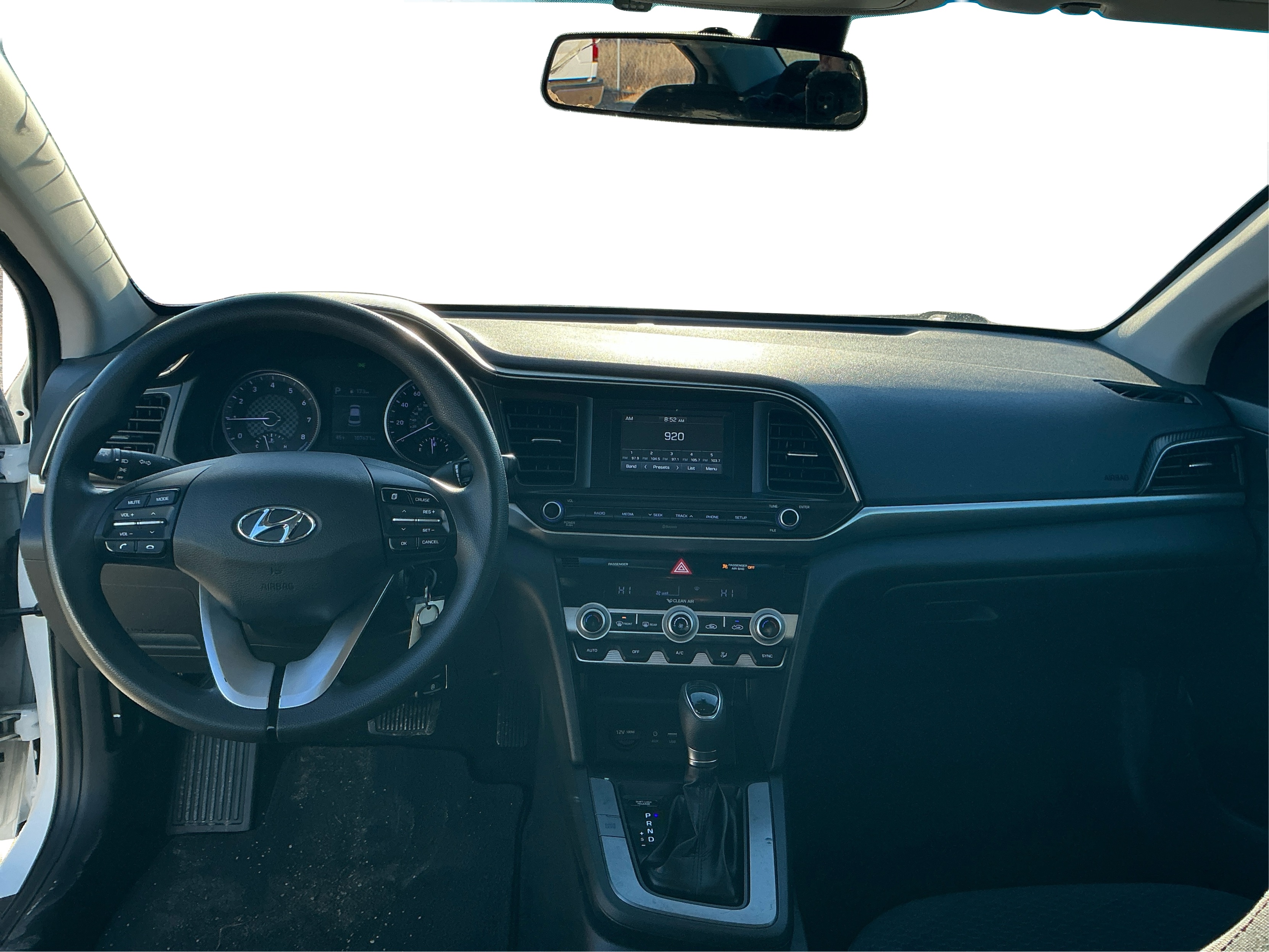 Neighborhood Autos, LLC - Used vehicle - SEDAN HYUNDAI ELANTRA 2020