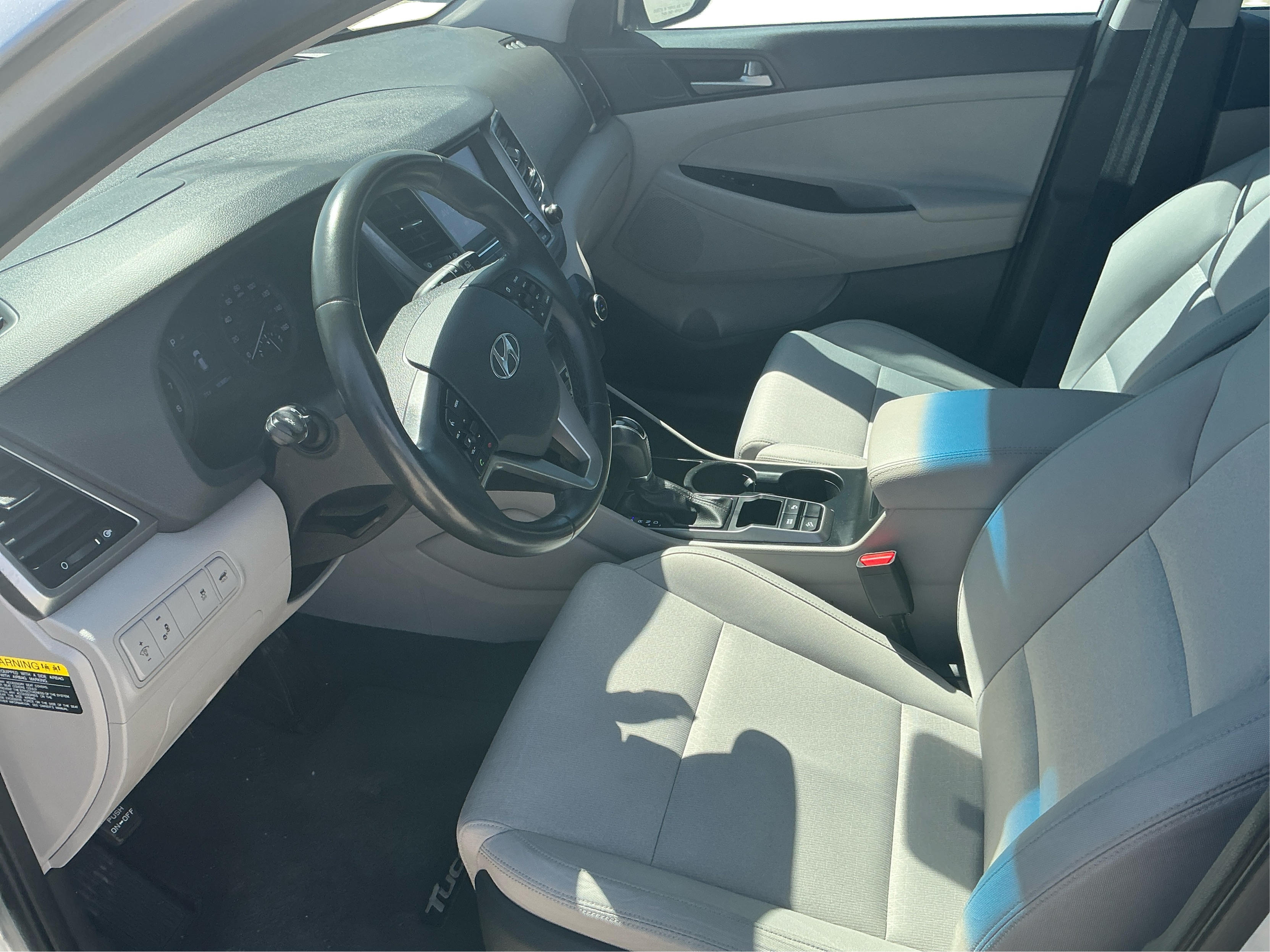 Neighborhood Autos, LLC - Used vehicle - SUV HYUNDAI TUCSON 2018