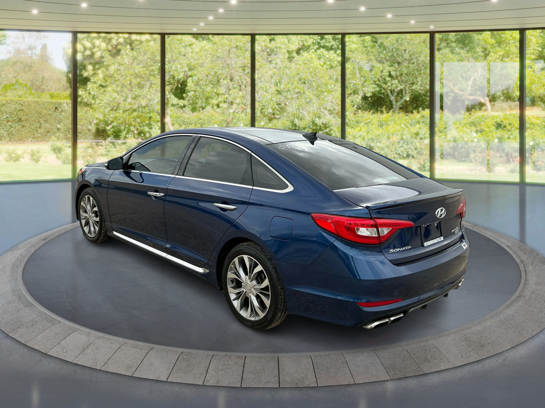 Neighborhood Autos, LLC - Used vehicle - SEDAN HYUNDAI SONATA 2015