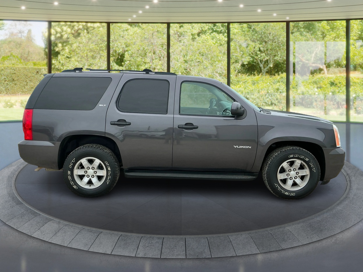 Neighborhood Autos, LLC - Used vehicle - SUV GMC YUKON 2011