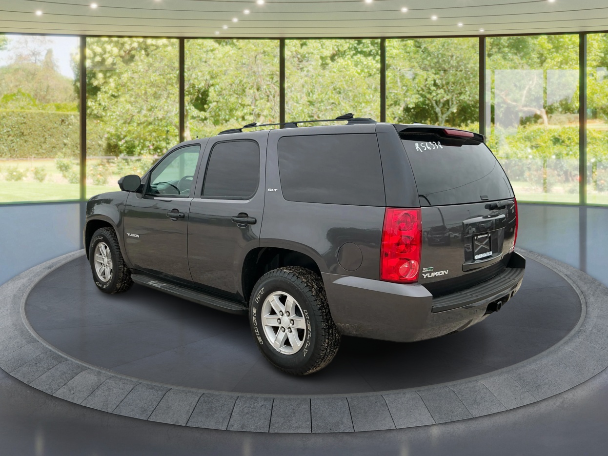 Neighborhood Autos, LLC - Used vehicle - SUV GMC YUKON 2011