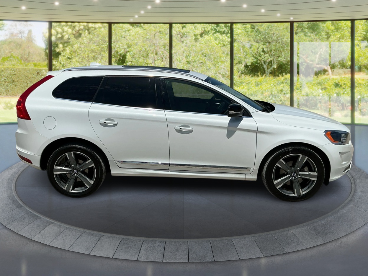 Neighborhood Autos, LLC - Used vehicle - SUV VOLVO XC60 2017