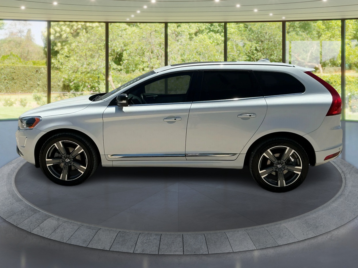 Neighborhood Autos, LLC - Used vehicle - SUV VOLVO XC60 2017