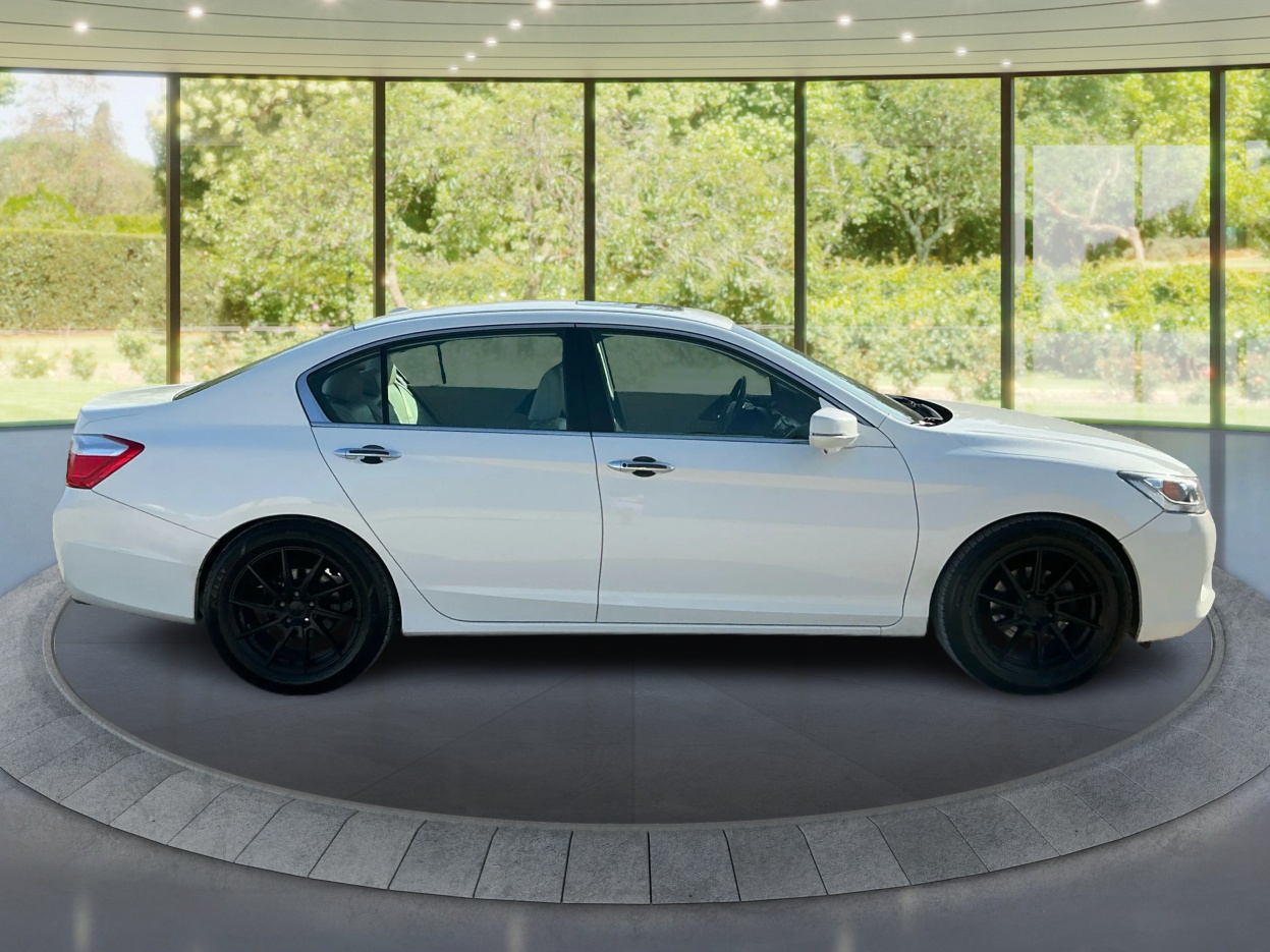 Neighborhood Autos, LLC - Used vehicle - SEDAN HONDA ACCORD SDN 2013