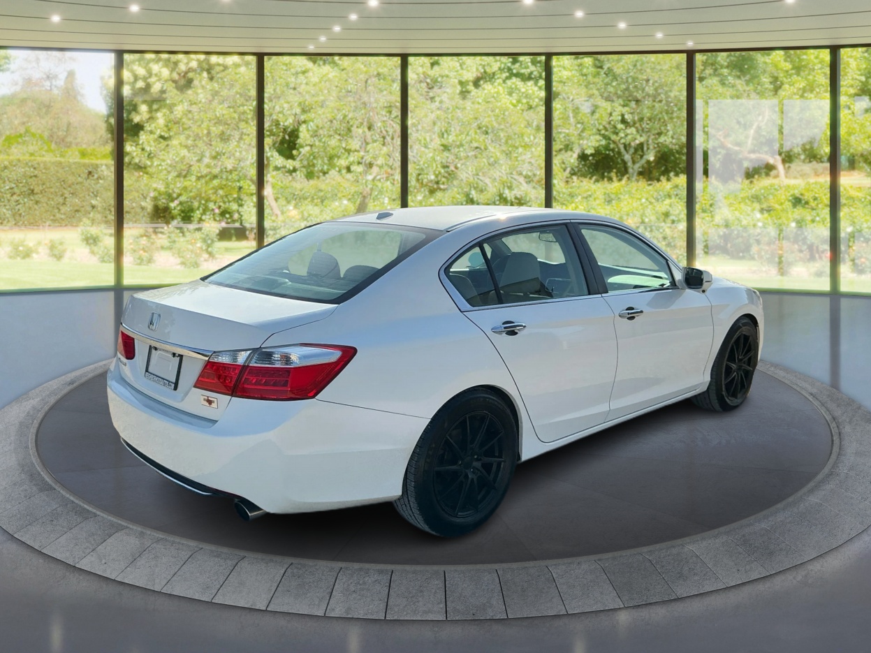 Neighborhood Autos, LLC - Used vehicle - SEDAN HONDA ACCORD SDN 2013