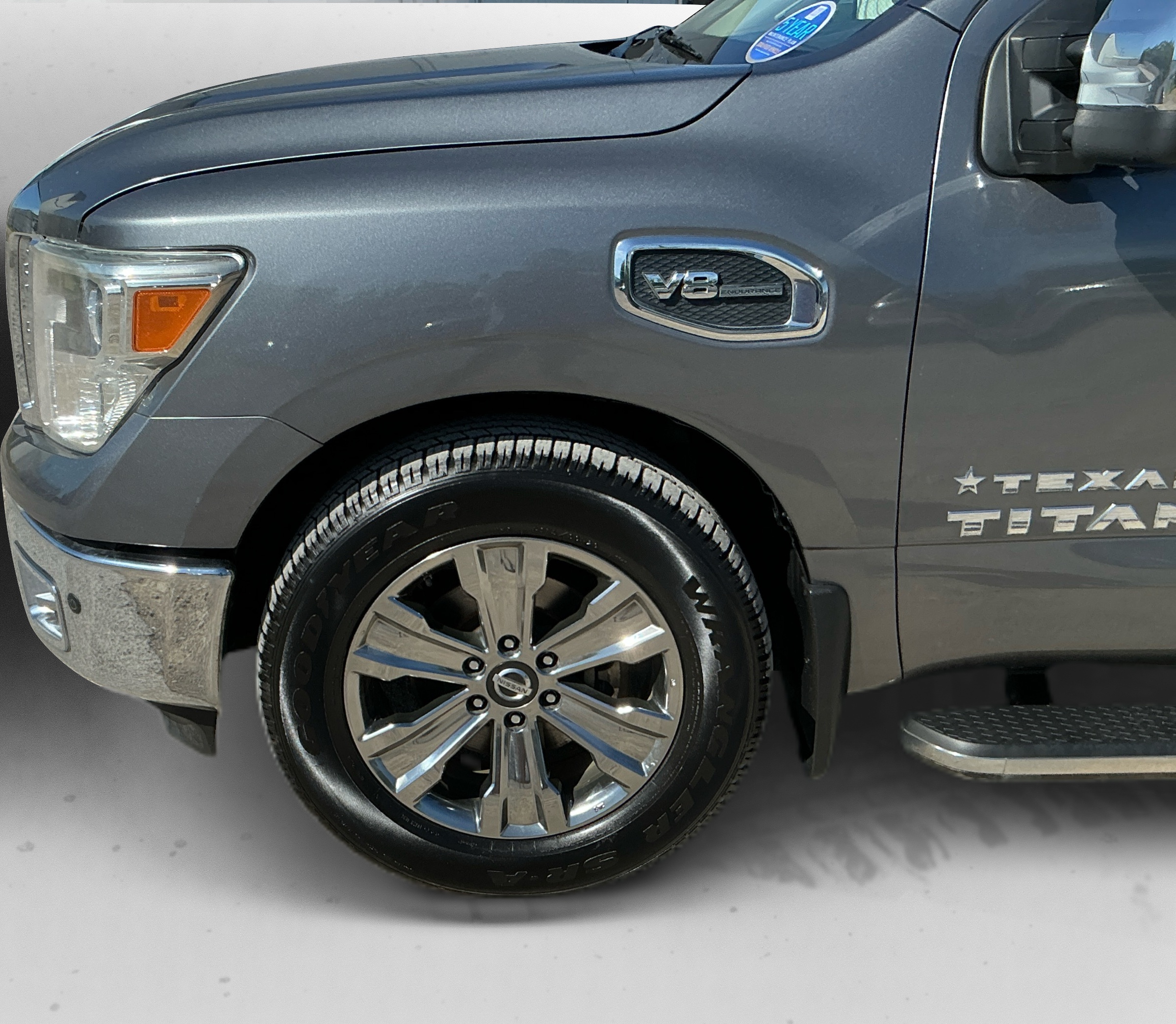 Neighborhood Autos, LLC - Used vehicle - TRUCK NISSAN TITAN 2017
