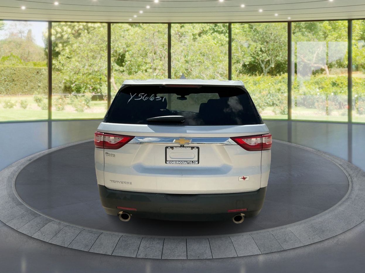 Neighborhood Autos, LLC - Used vehicle - SUV CHEVROLET TRAVERSE 2020