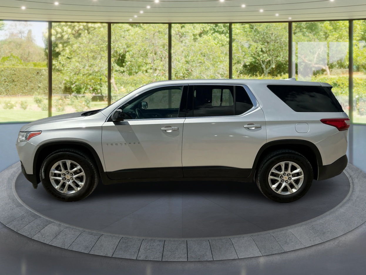 Neighborhood Autos, LLC - Used vehicle - SUV CHEVROLET TRAVERSE 2020