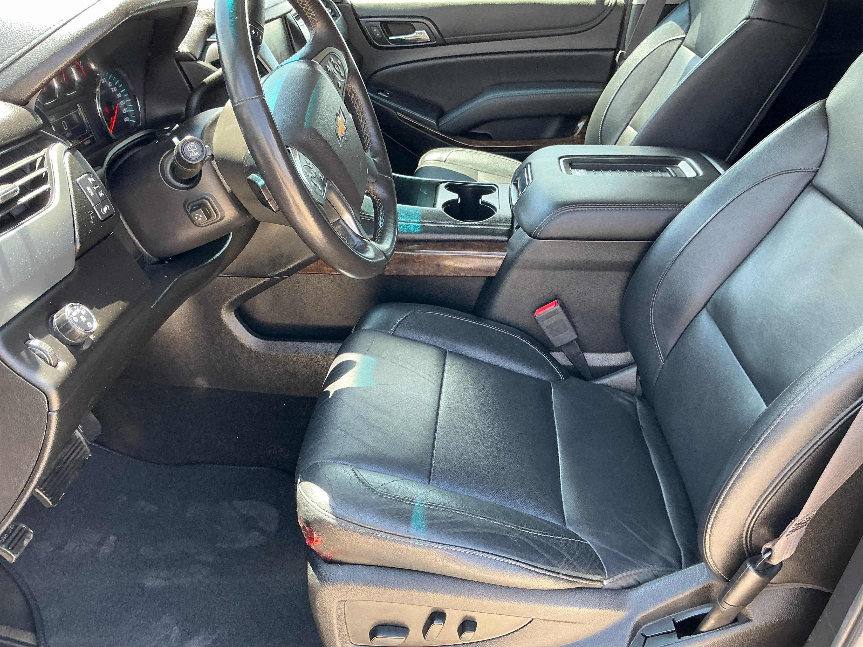 Neighborhood Autos, LLC - Used vehicle - SUV CHEVROLET TAHOE 2017