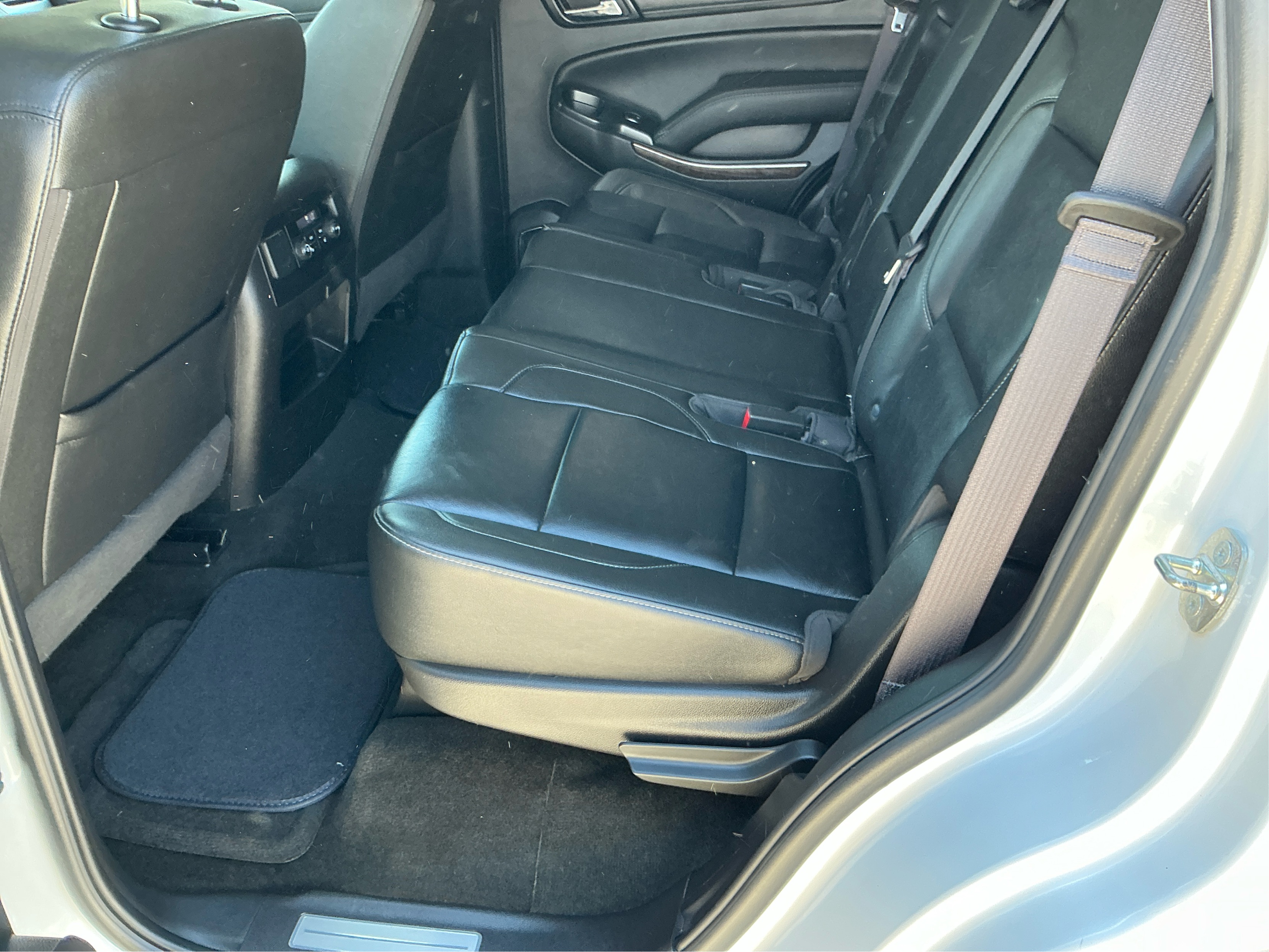 Neighborhood Autos, LLC - Used vehicle - SUV CHEVROLET TAHOE 2017